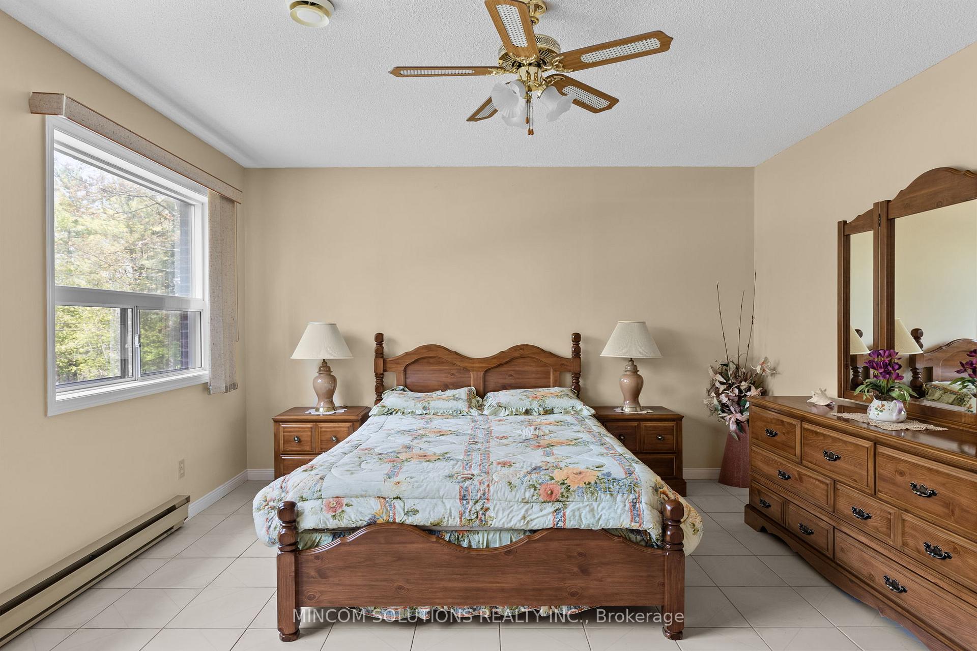 Photo 16 of 2253 Tiny Beaches Road S, Tiny, Rural Tiny — HOMEH