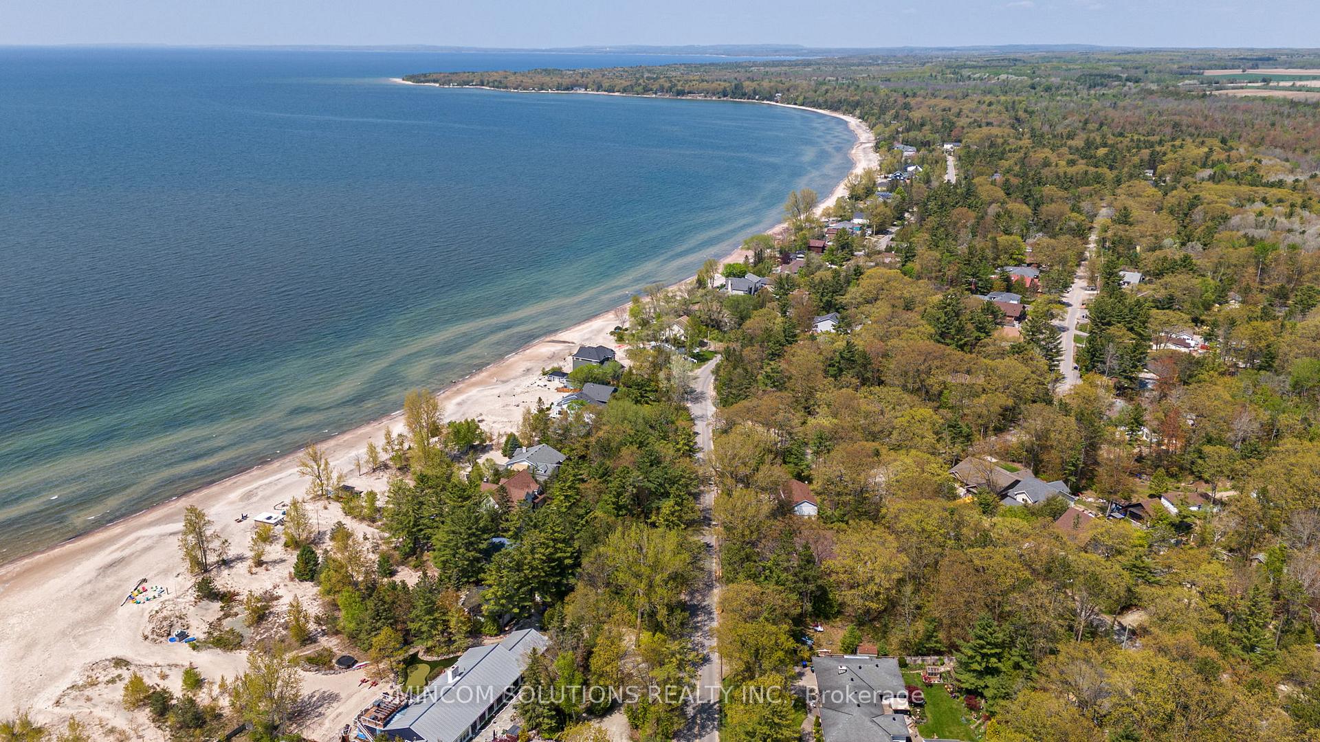 Photo 25 of 2253 Tiny Beaches Road S, Tiny, Rural Tiny — HOMEH