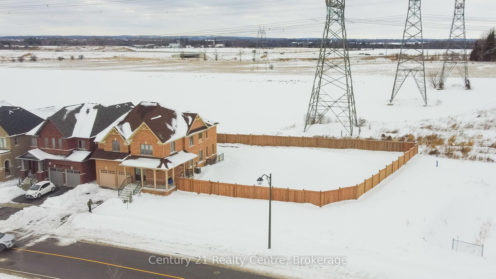 Photo 6 of 280 Windfields Farm Dr W, Oshawa, Windfields — HOMEH
