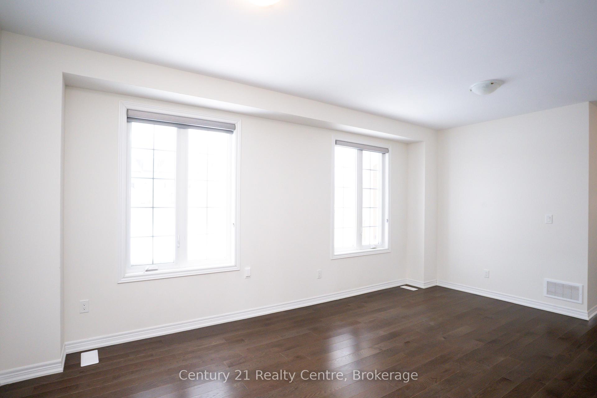 Photo 8 of 280 Windfields Farm Dr W, Oshawa, Windfields — HOMEH
