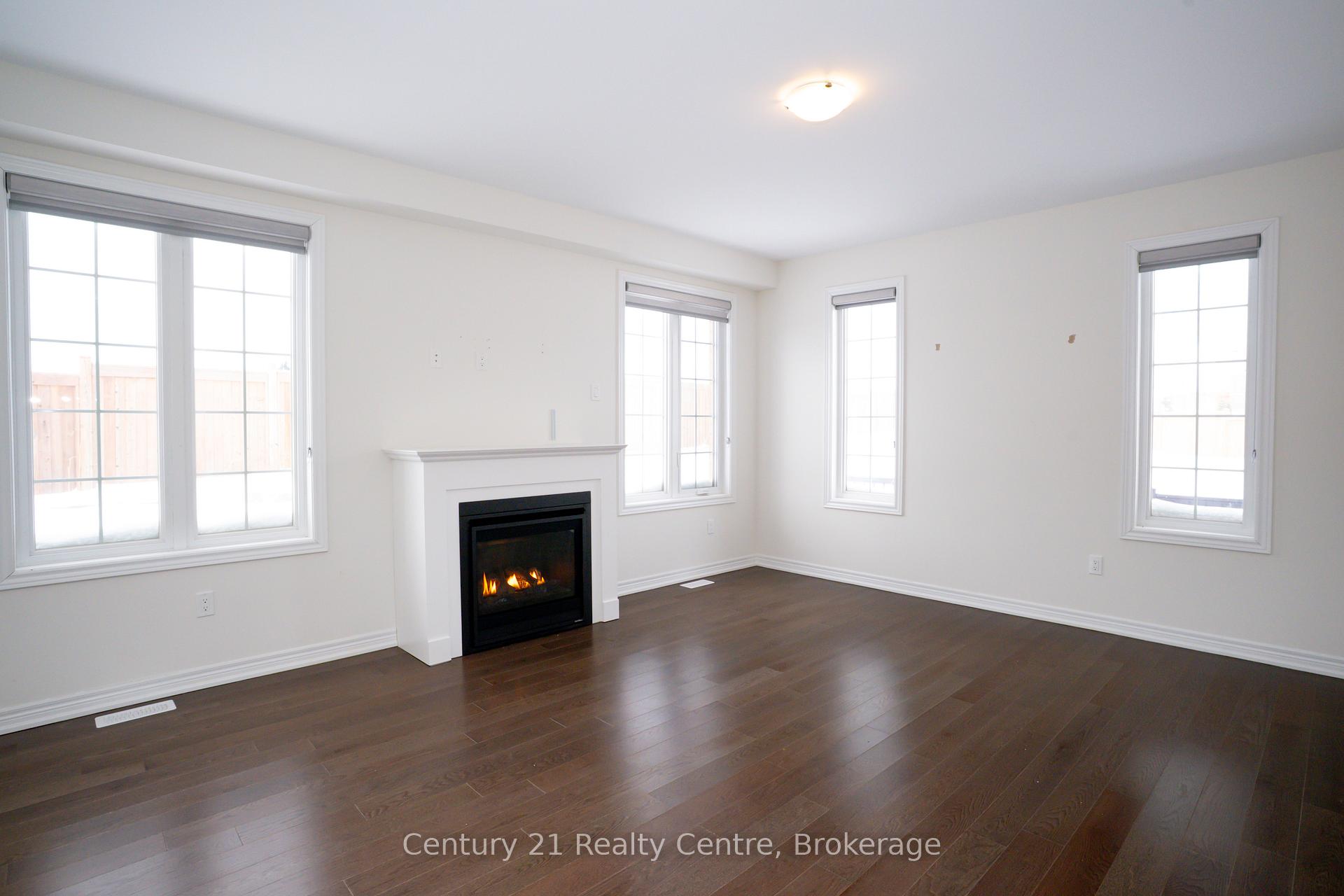 Photo 14 of 280 Windfields Farm Dr W, Oshawa, Windfields — HOMEH