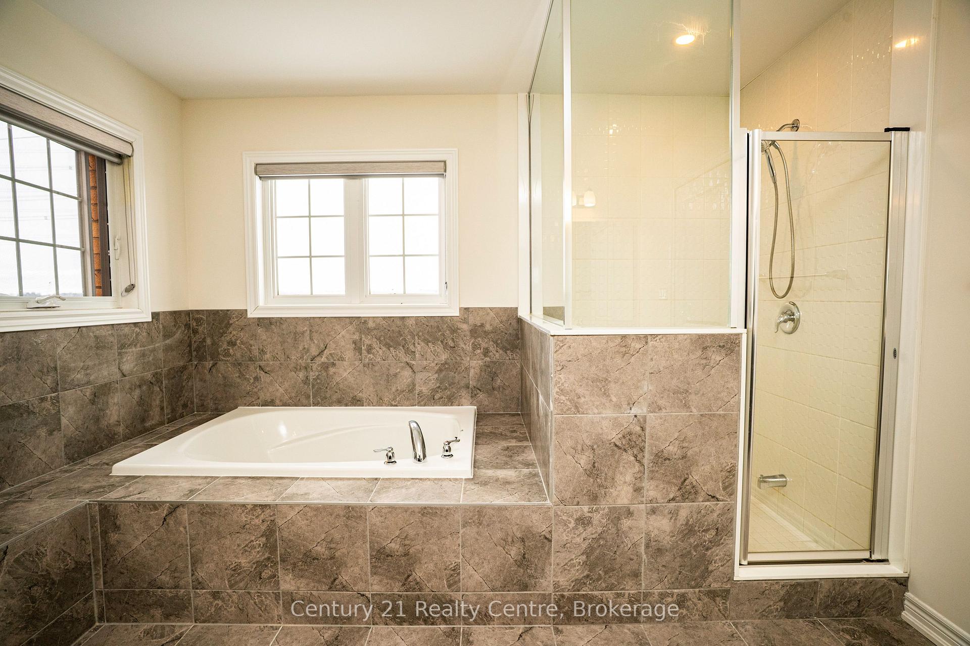 Photo 32 of 280 Windfields Farm Dr W, Oshawa, Windfields — HOMEH