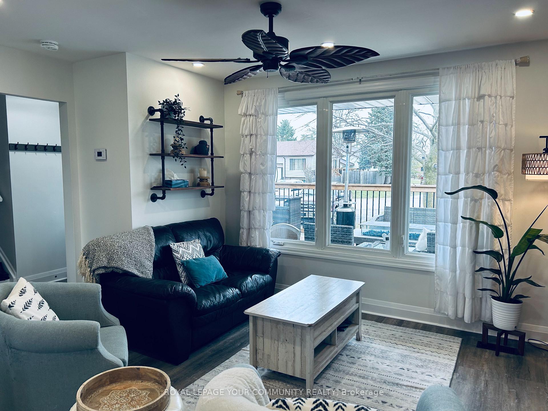 Photo 7 of 590 Highland Crescent, Brock, Beaverton — HOMEH