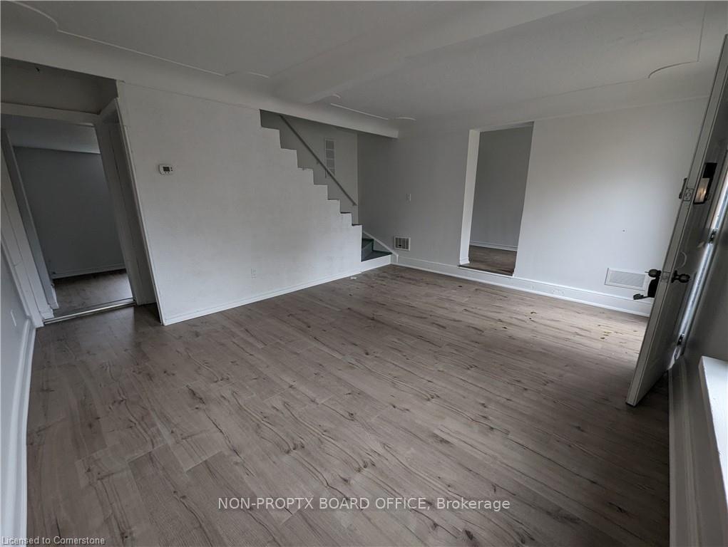 Photo 15 of 5 Nightingale Street, Hamilton, Landsdale — HOMEH
