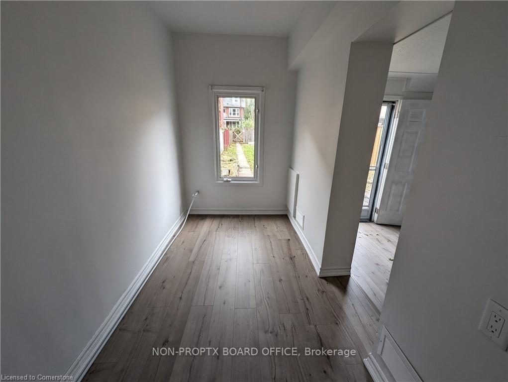 Photo 14 of 5 Nightingale Street, Hamilton, Landsdale — HOMEH