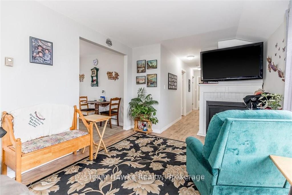 Photo 11 of 178 William Street, Tay, Victoria Harbour — HOMEH