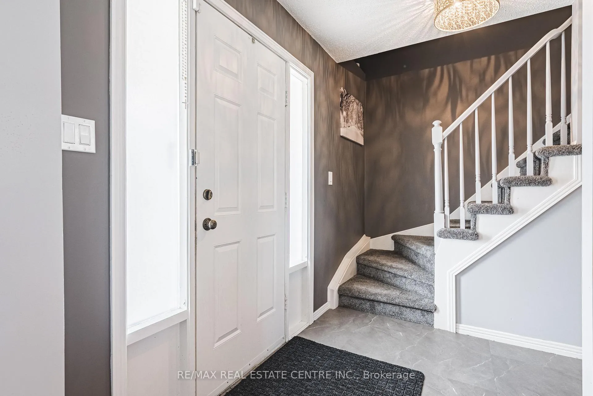 Photo 5 of 5 Bing Crescent, Hamilton, Stoney Creek — HOMEH