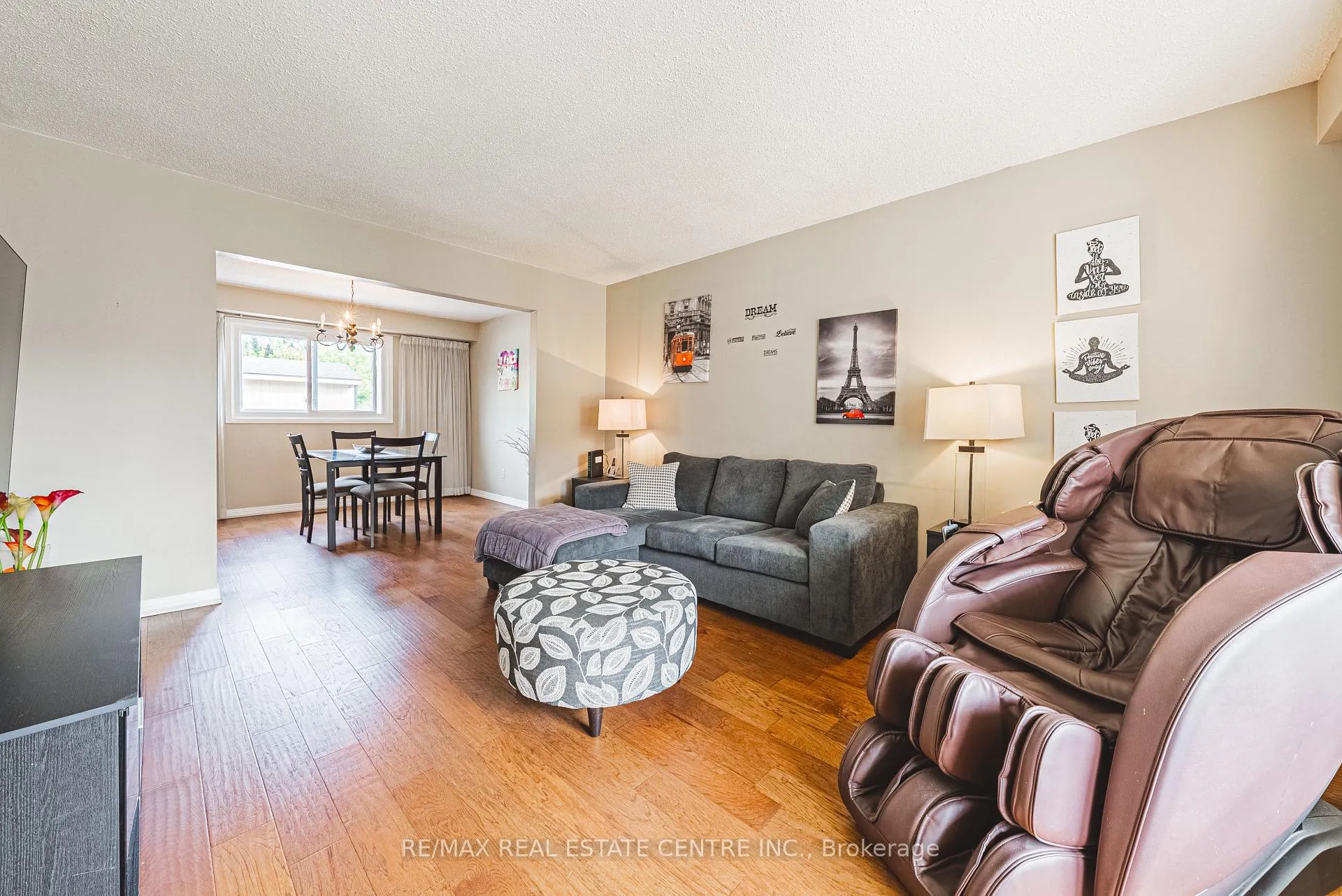 Photo 6 of 5 Bing Crescent, Hamilton, Stoney Creek — HOMEH