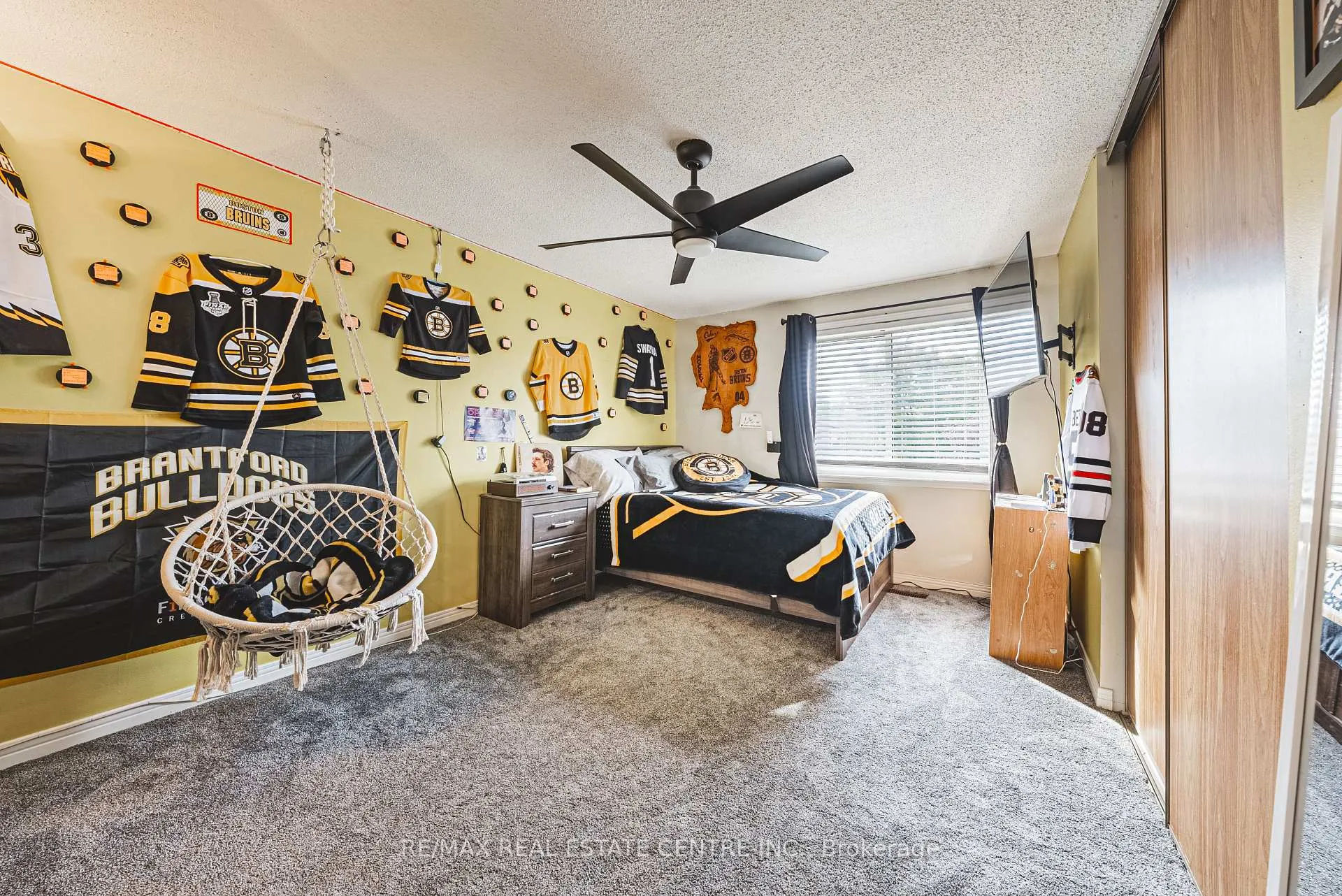 Photo 22 of 5 Bing Crescent, Hamilton, Stoney Creek — HOMEH
