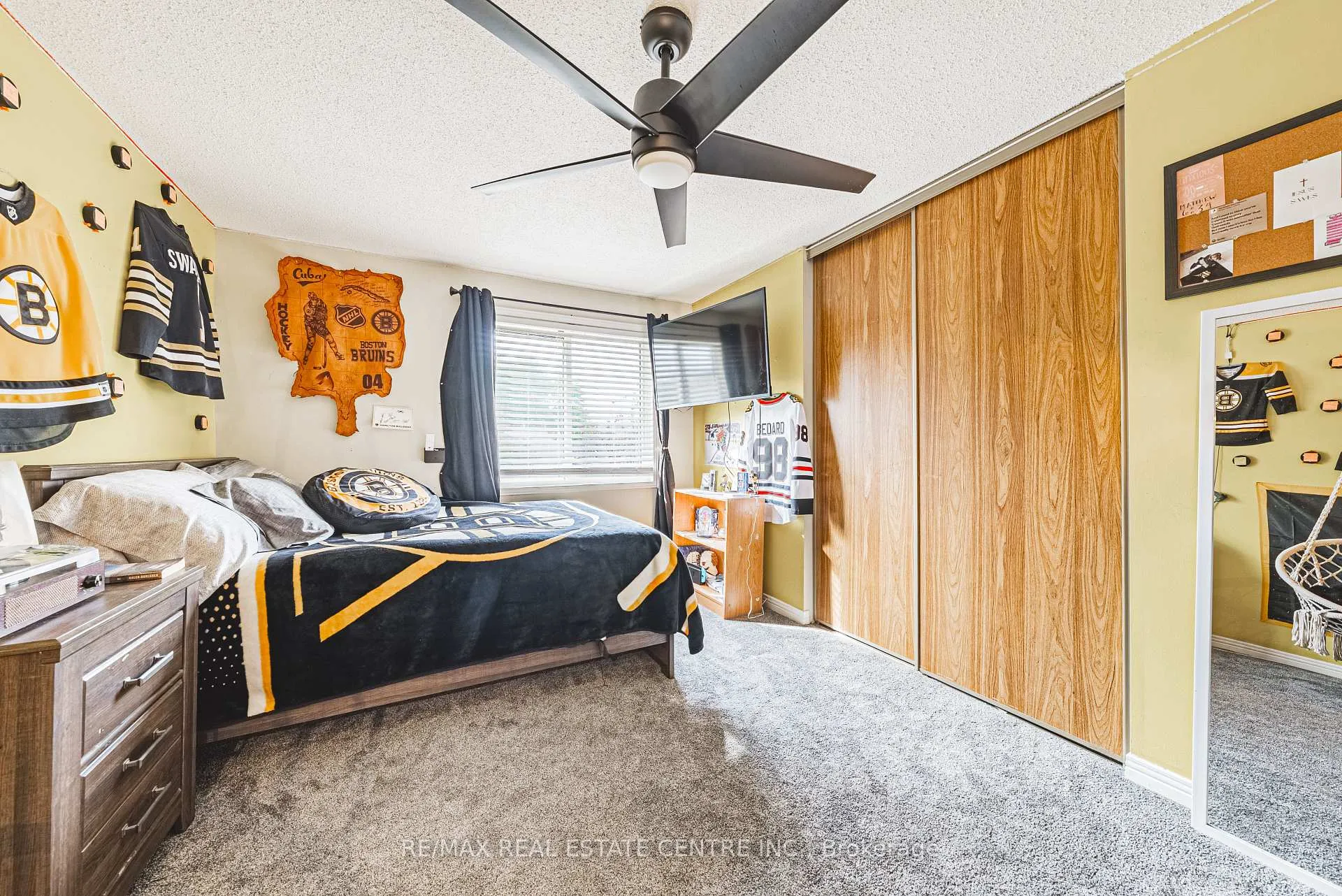 Photo 24 of 5 Bing Crescent, Hamilton, Stoney Creek — HOMEH