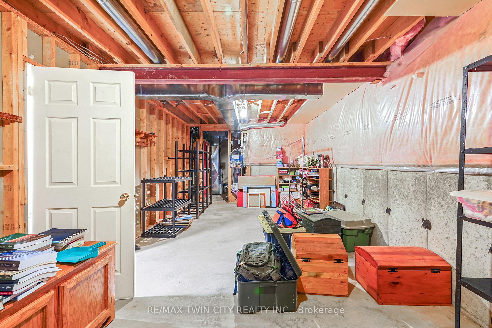 Photo 50 of 34 Jackson Lane, Brantford — HOMEH