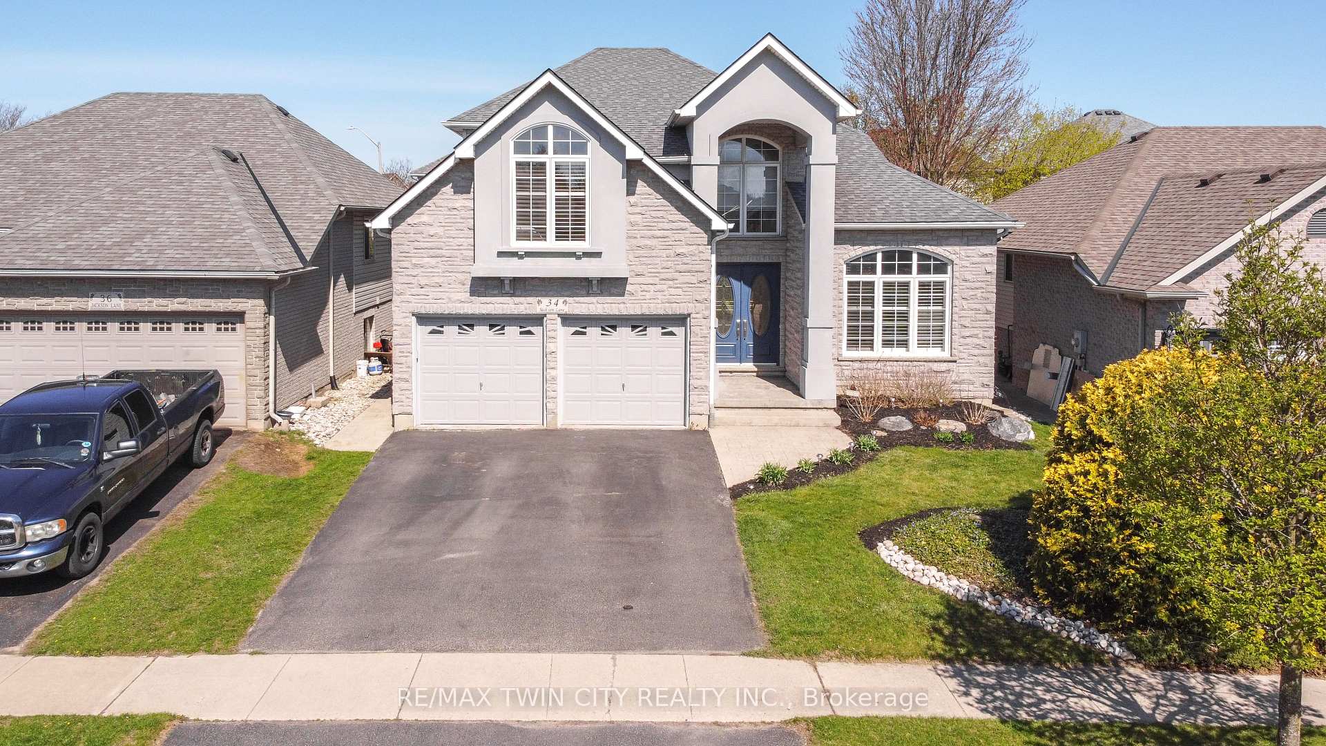 Photo 47 of 34 Jackson Lane, Brantford — HOMEH