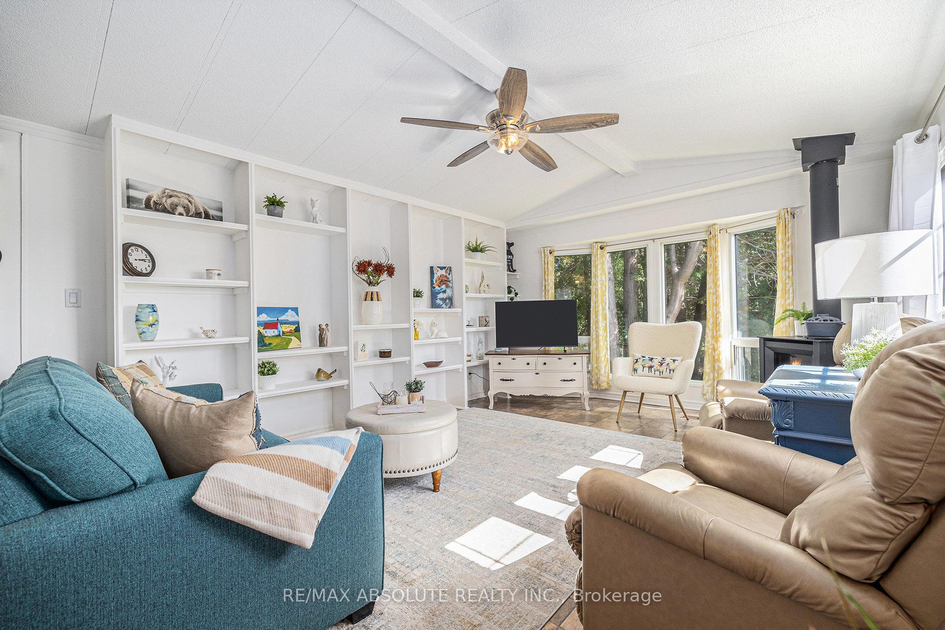 Photo 5 of 110 Sunset Drive, Carleton Place — HOMEH