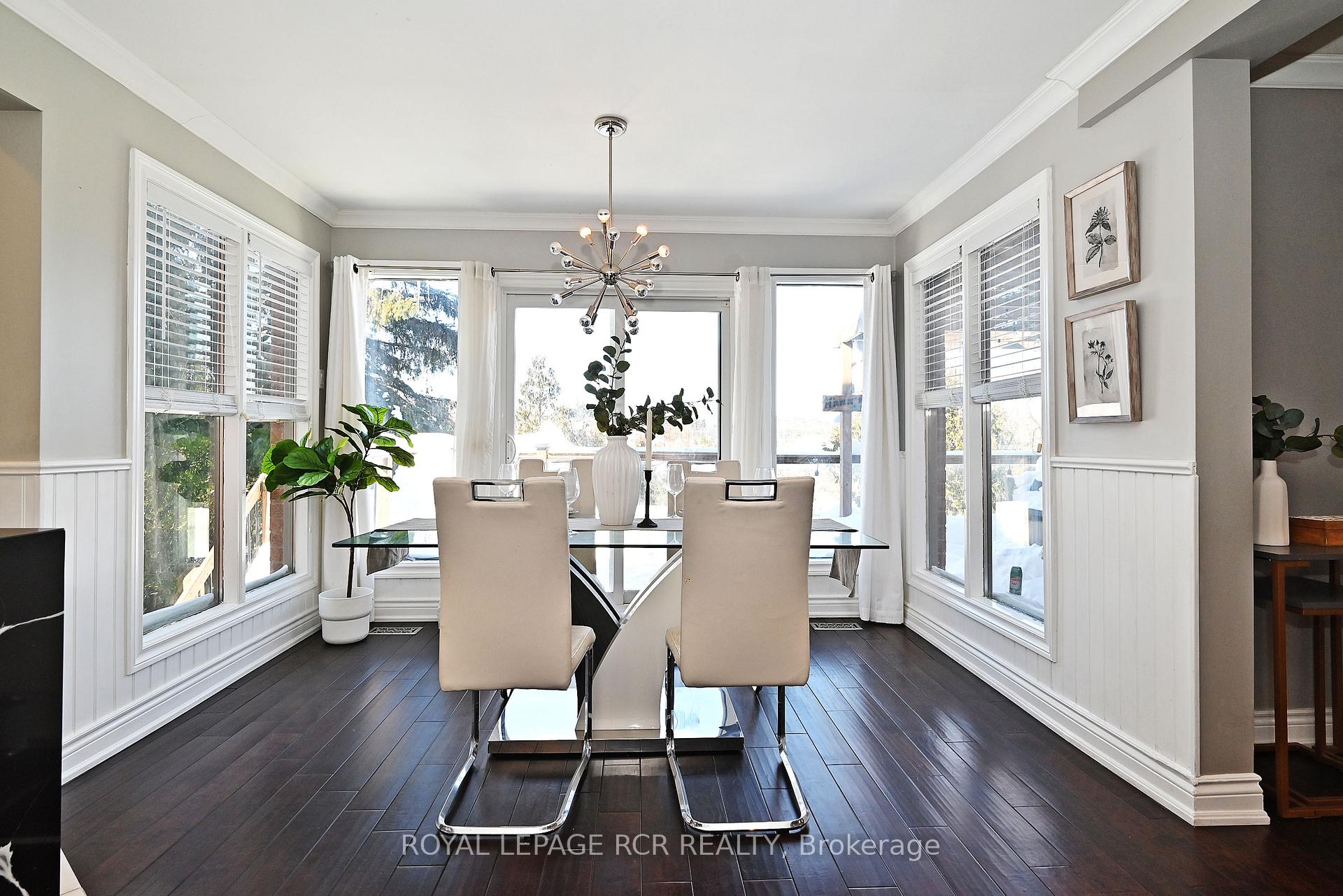 Photo 13 of 67 Attridge Drive, Aurora, Aurora Village — HOMEH