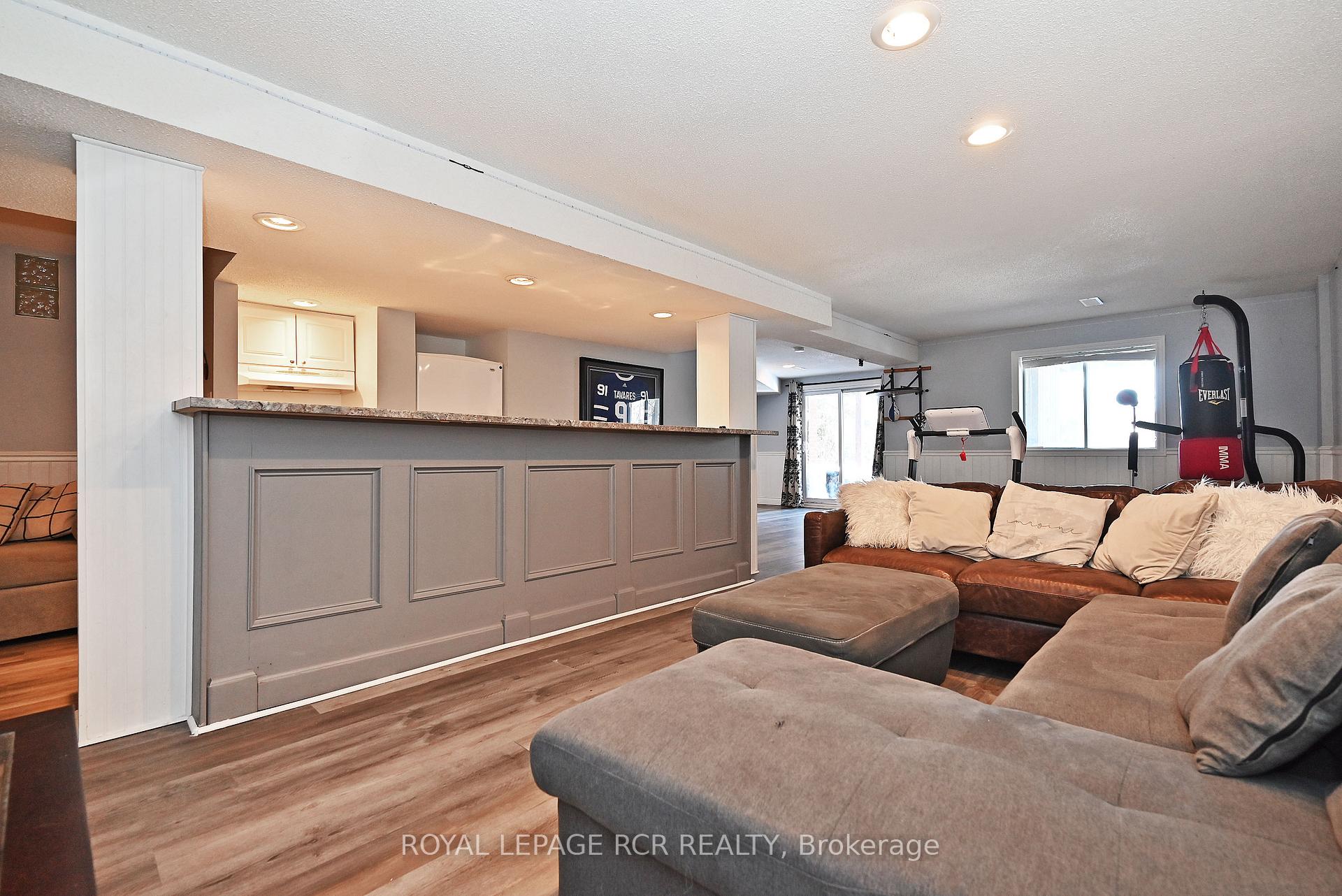 Photo 35 of 67 Attridge Drive, Aurora, Aurora Village — HOMEH