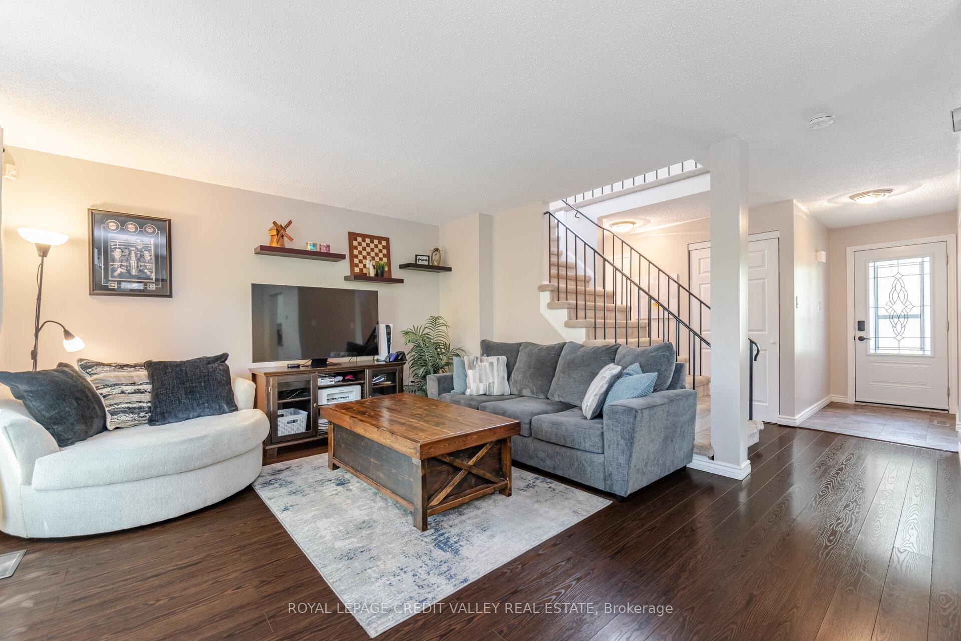 Photo 38 of 76 Majestic Crescent, Brampton, Central Park — HOMEH