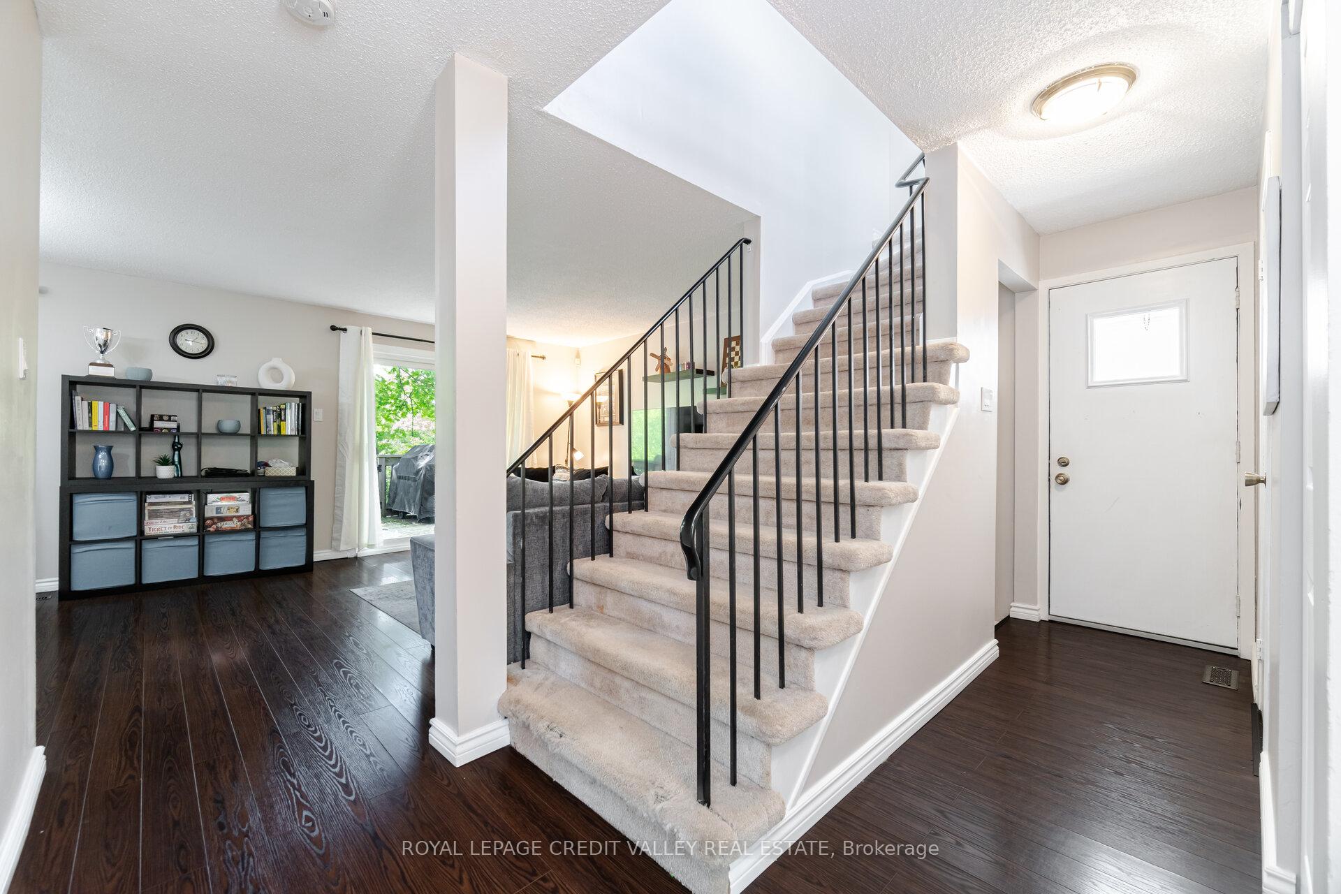 Photo 31 of 76 Majestic Crescent, Brampton, Central Park — HOMEH