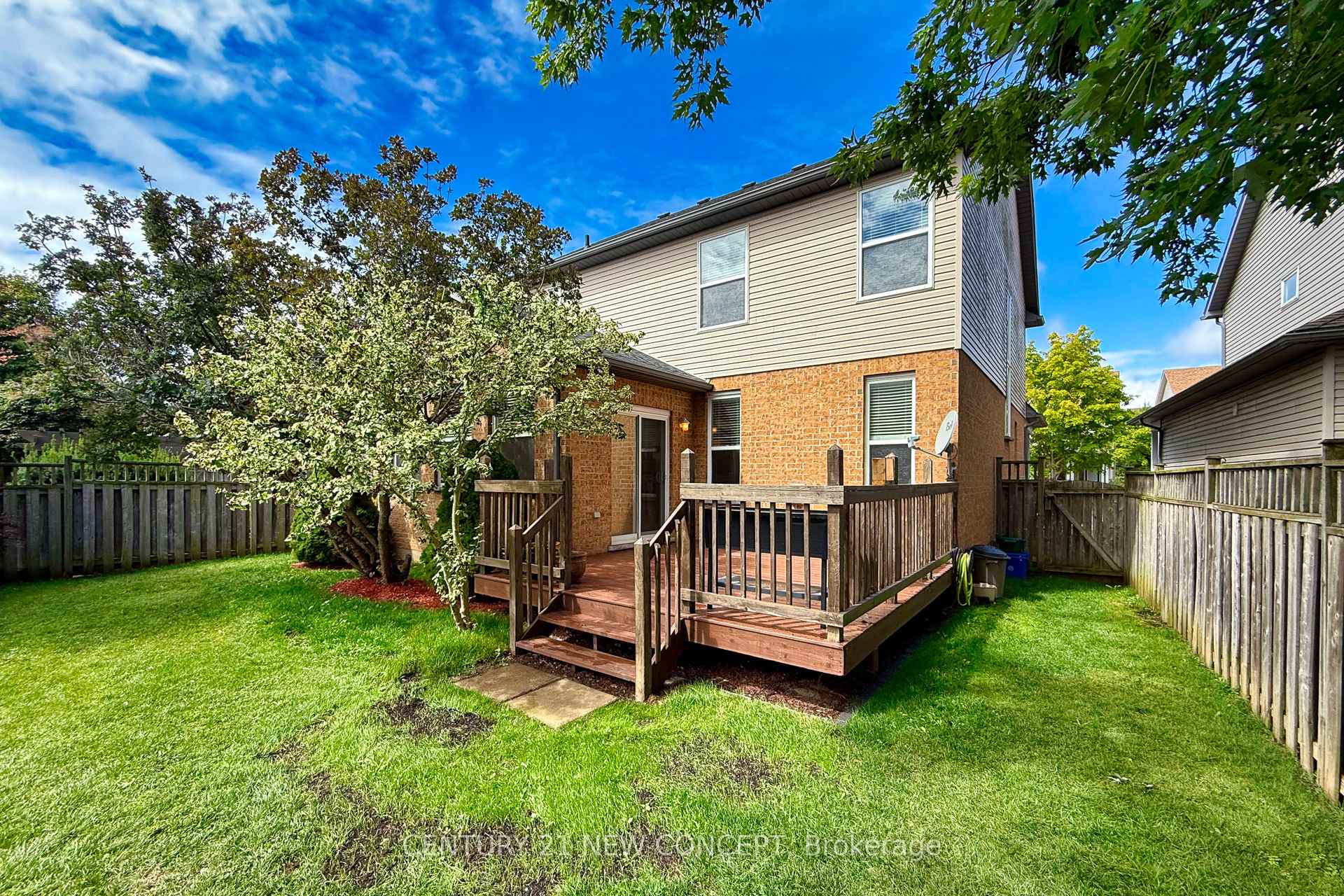 Photo 49 of 47 Coopershawk Street, Kitchener — HOMEH
