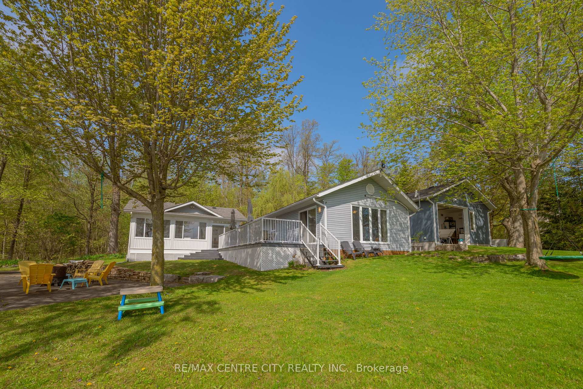 Photo 1 of 1001 Road 10 W, Mapleton, Rural Mapleton — HOMEH