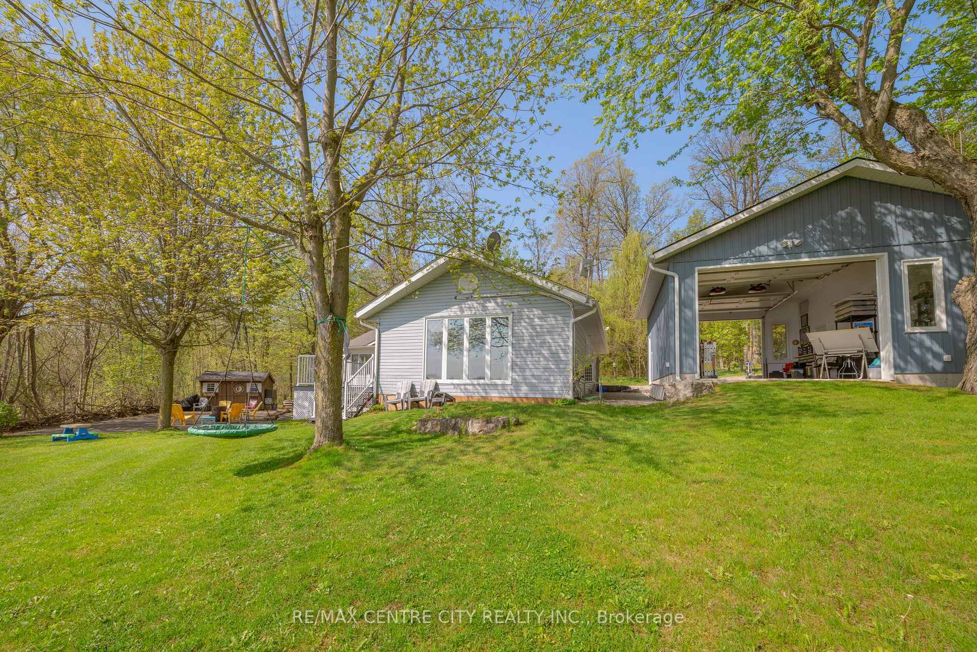 Photo 5 of 1001 Road 10 W, Mapleton, Rural Mapleton — HOMEH