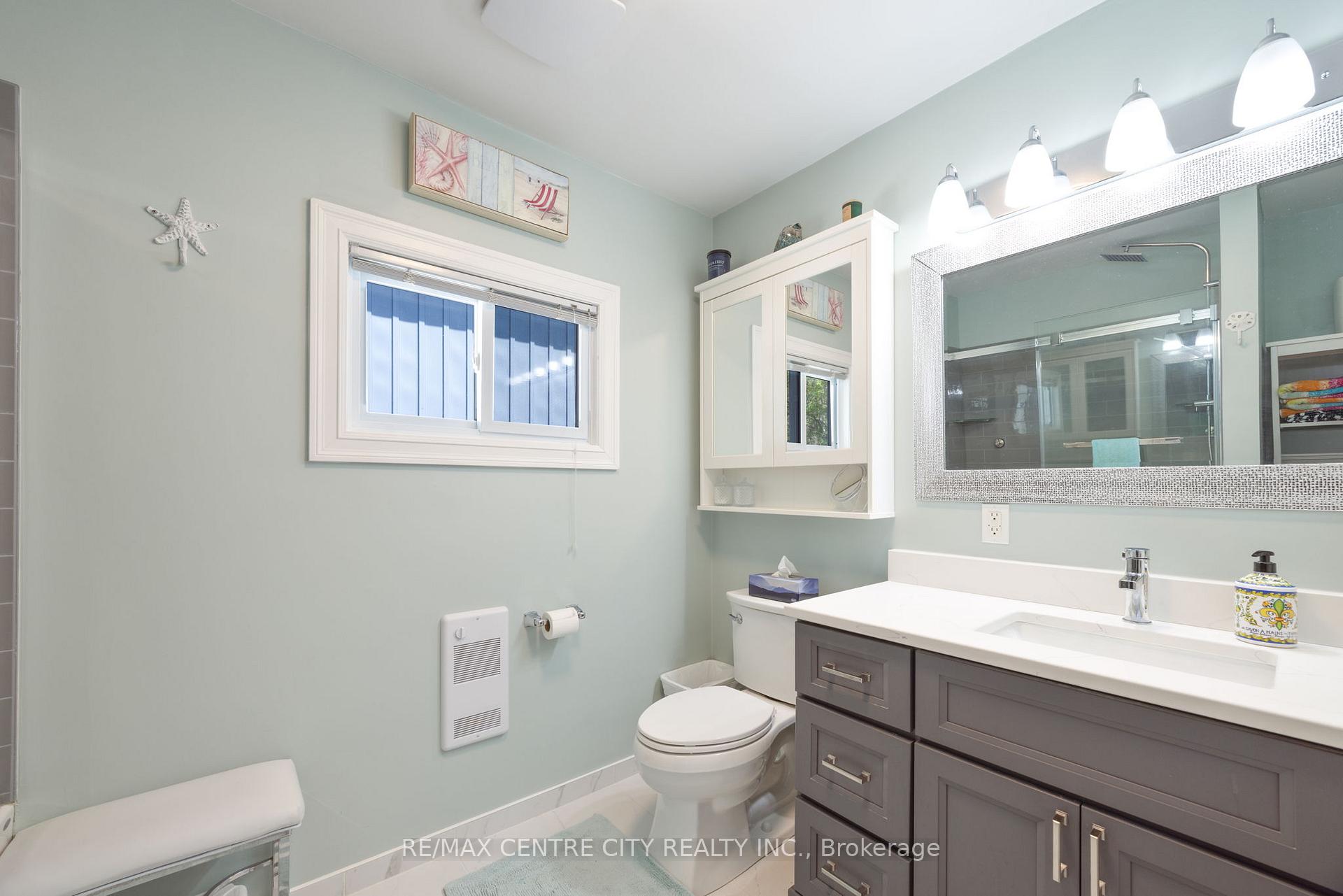 Photo 9 of 1001 Road 10 W, Mapleton, Rural Mapleton — HOMEH