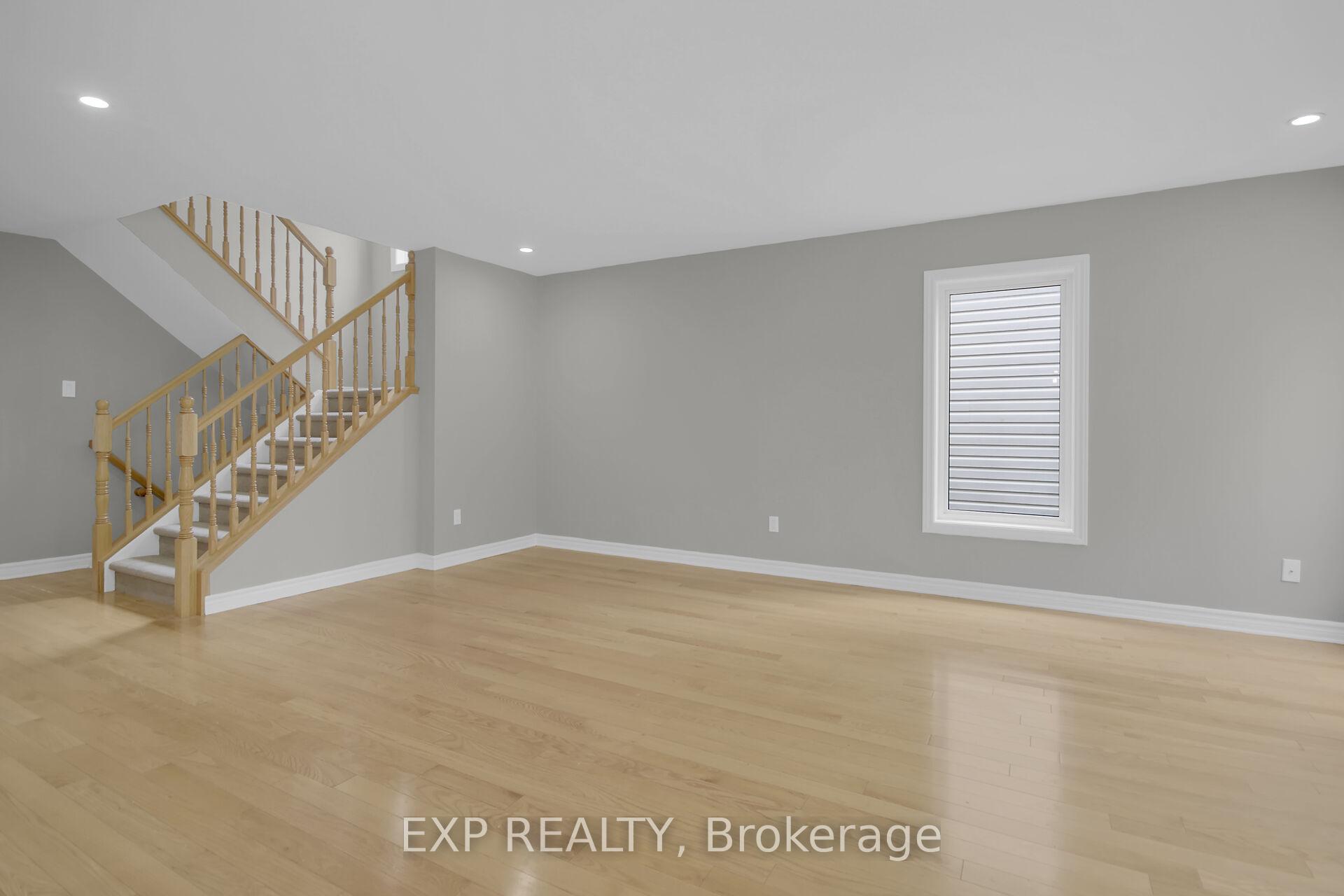 Photo 6 of 608 Paul Metivier Drive, Ottawa, Barrhaven - Strandherd — HOMEH