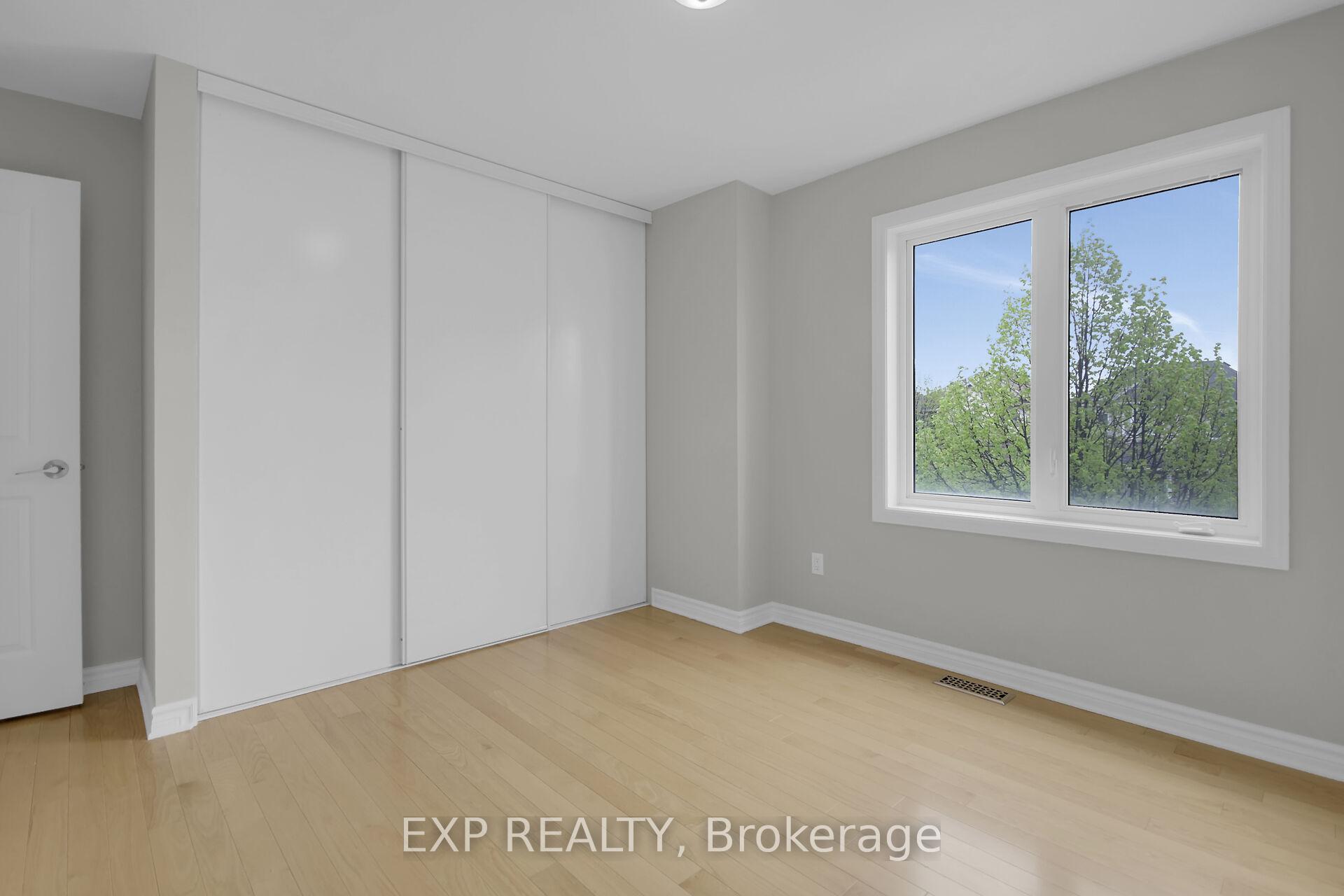 Photo 21 of 608 Paul Metivier Drive, Ottawa, Barrhaven - Strandherd — HOMEH