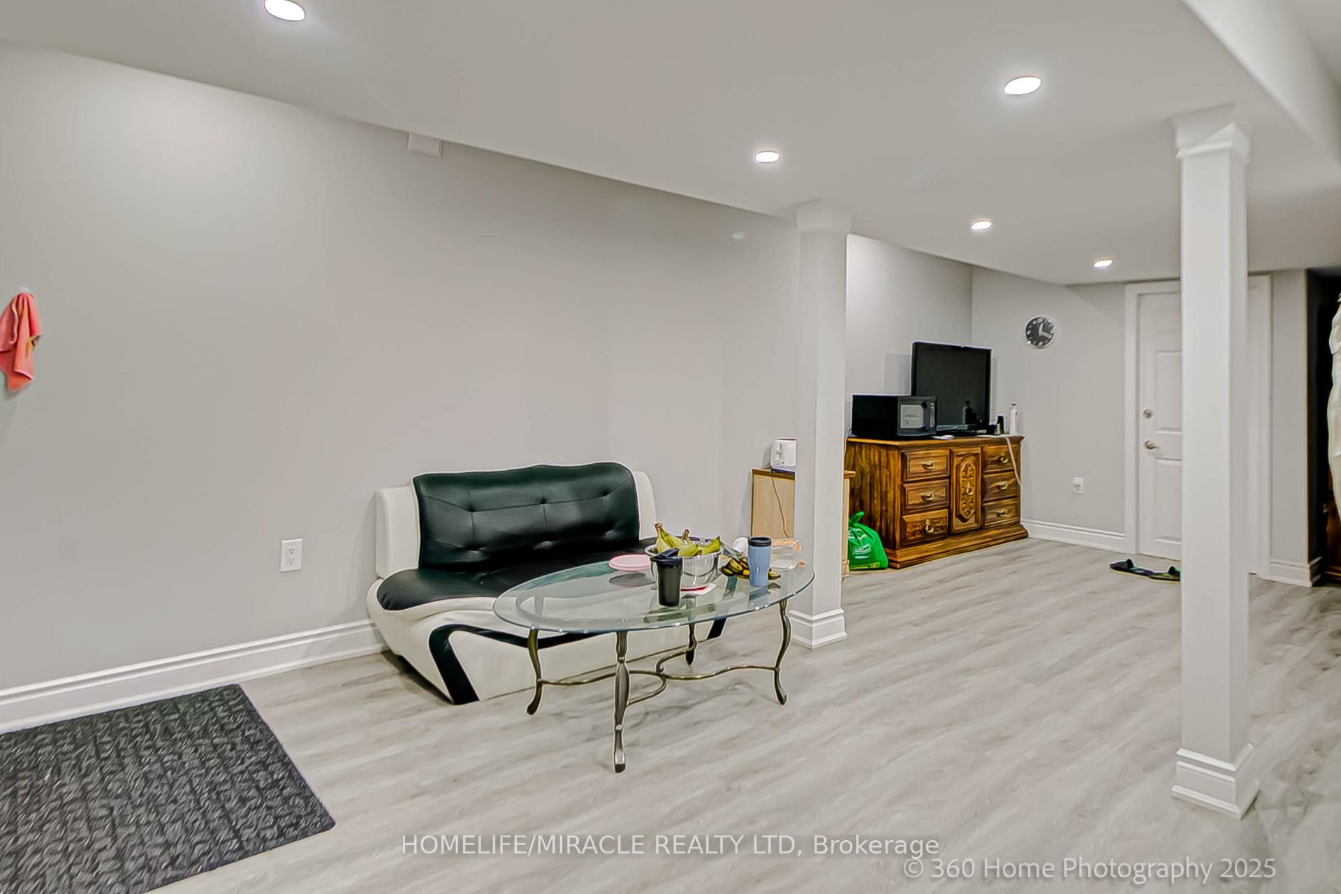 Photo 30 of 20 Amy Avenue, Brampton, Brampton East — HOMEH