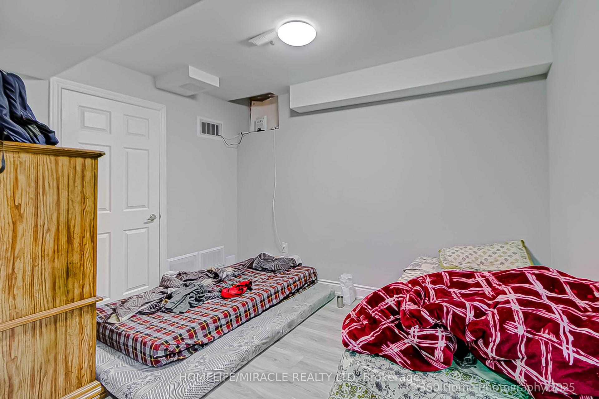 Photo 32 of 20 Amy Avenue, Brampton, Brampton East — HOMEH