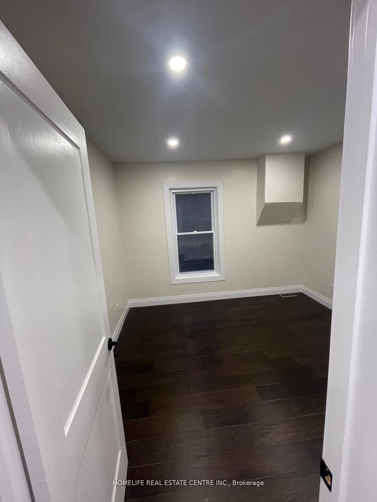 Photo 11 of 4 Minto Avenue, Hamilton, Gibson — HOMEH