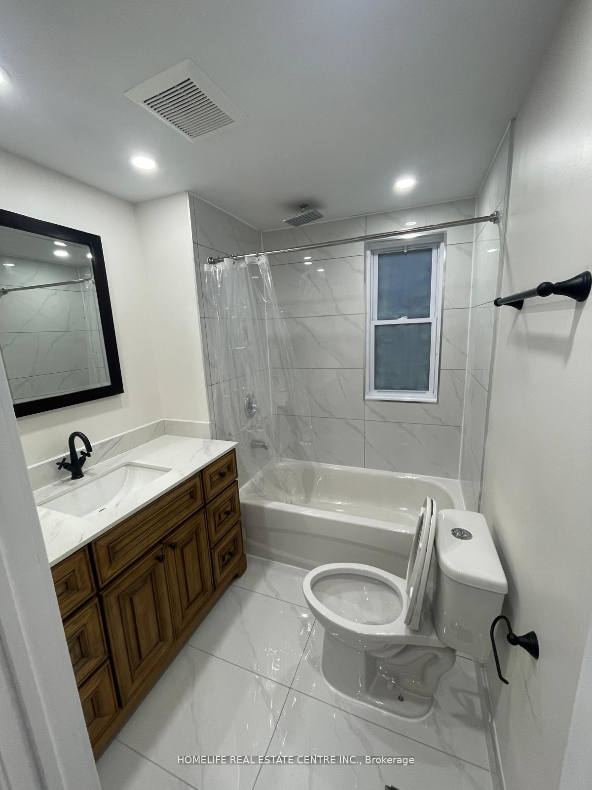 Photo 25 of 4 Minto Avenue, Hamilton, Gibson — HOMEH