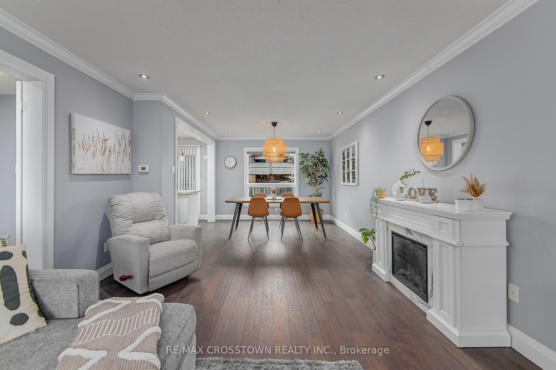 Photo 4 of 9 Patterson Place, Barrie, Ardagh — HOMEH