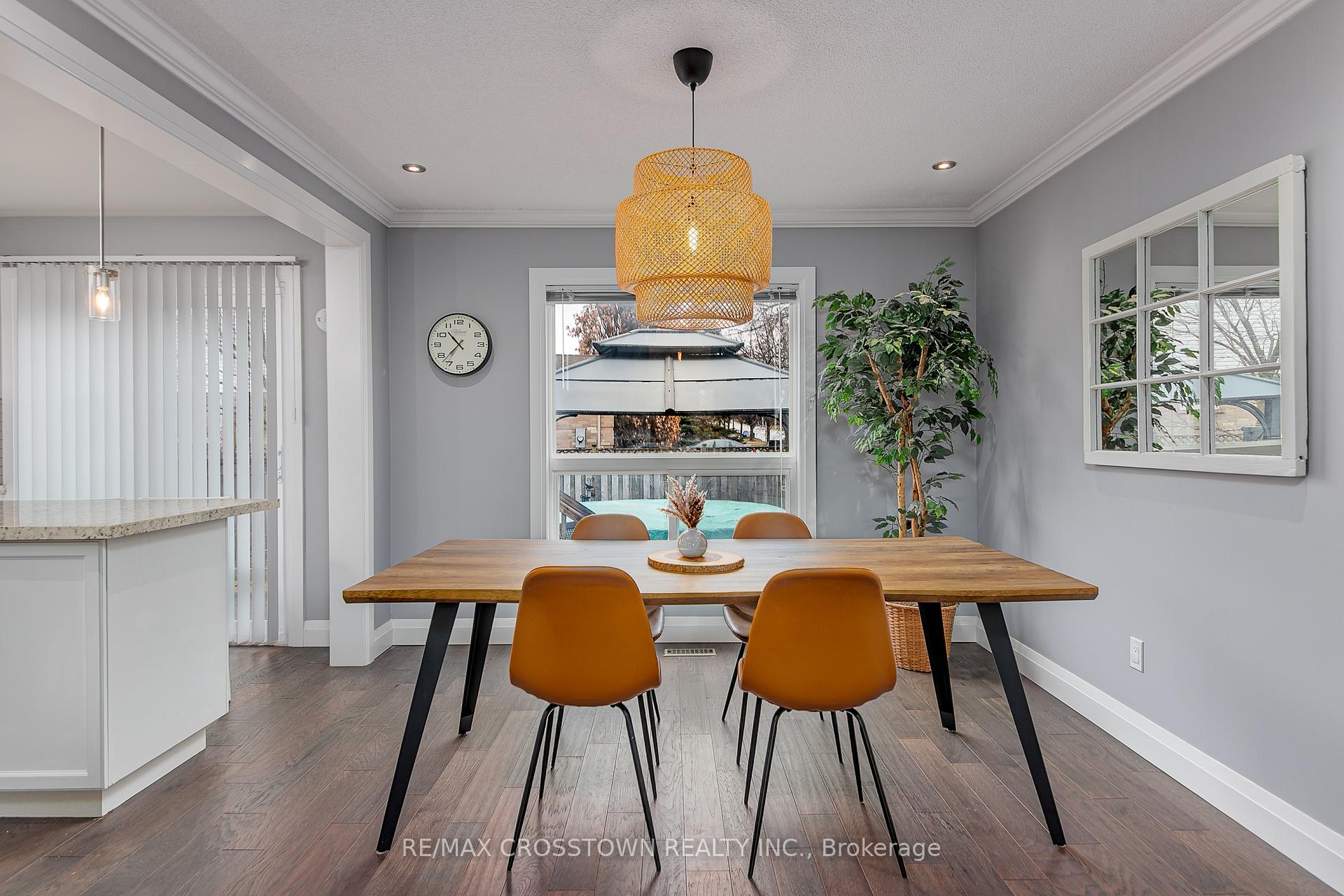 Photo 13 of 9 Patterson Place, Barrie, Ardagh — HOMEH