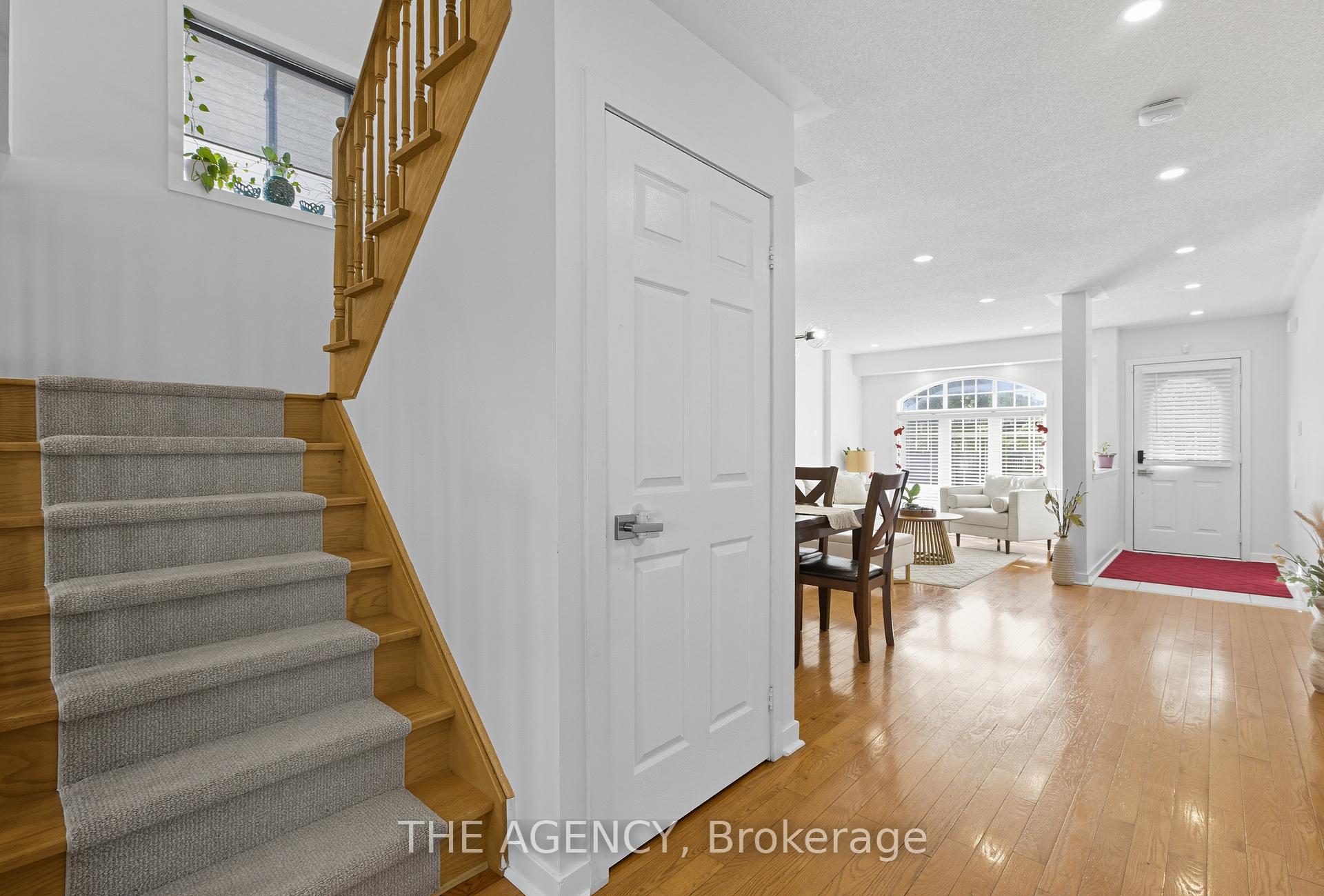 Photo 32 of 12 Robert Attersley Drive E, Whitby, Taunton North — HOMEH
