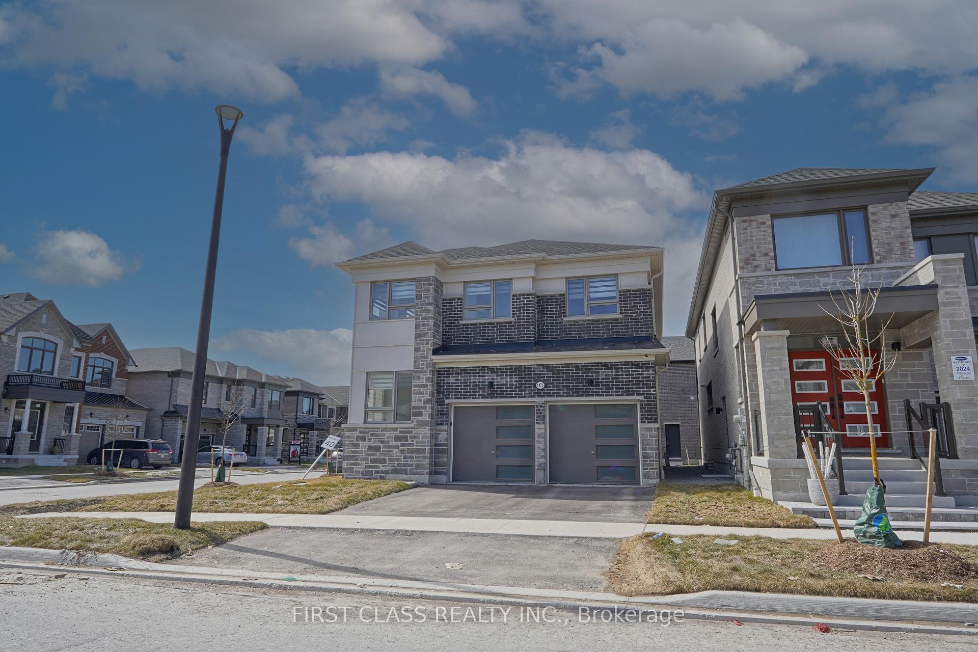 Photo 3 of 1475 mockingbird Square, Pickering, Rural Pickering — HOMEH