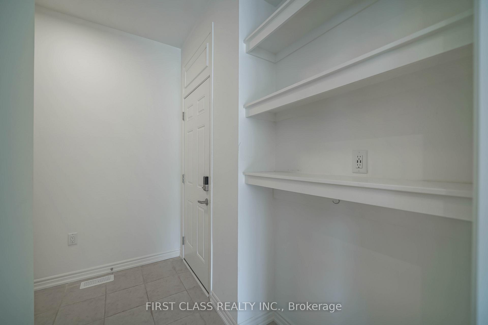 Photo 11 of 1475 mockingbird Square, Pickering, Rural Pickering — HOMEH