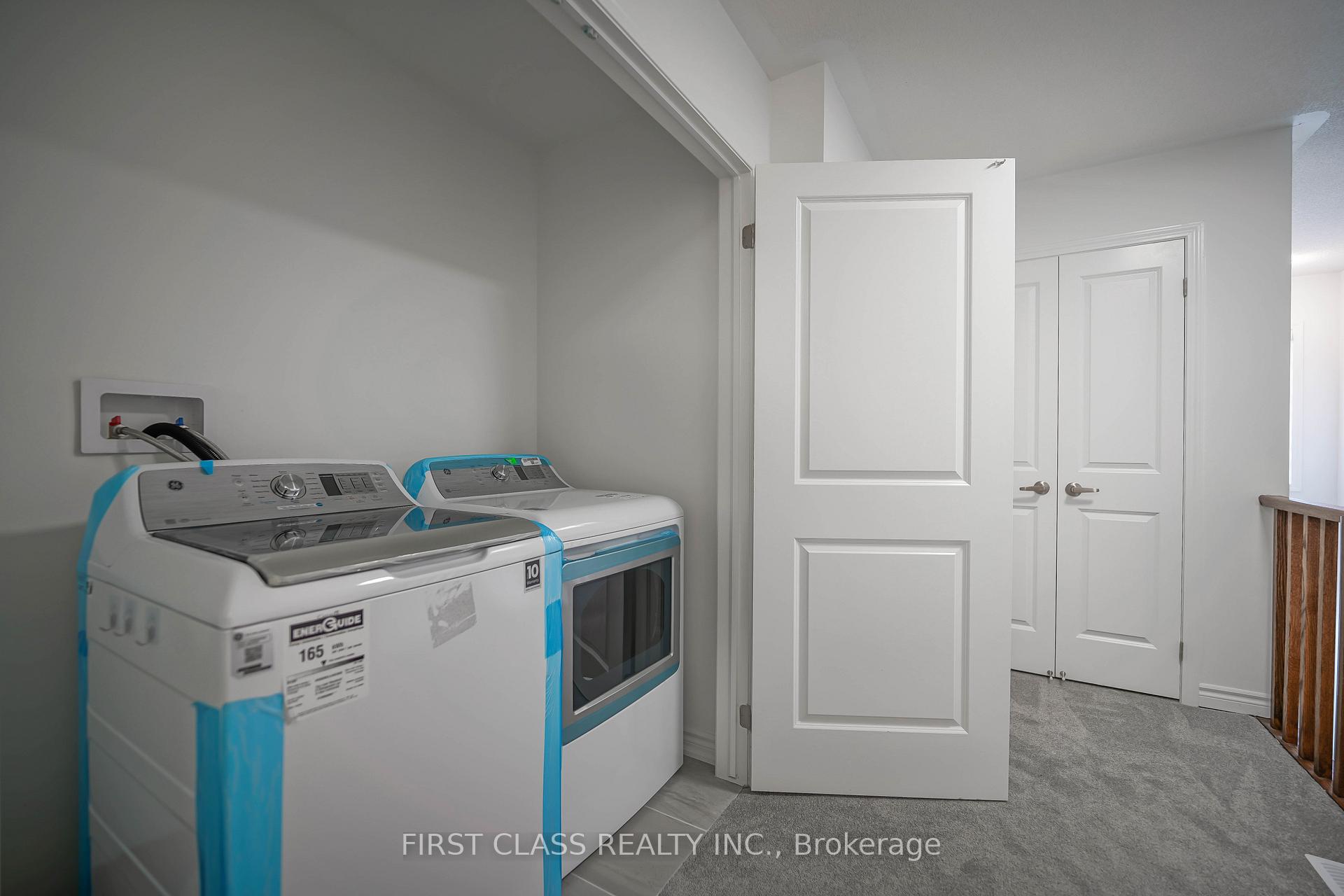 Photo 16 of 1475 mockingbird Square, Pickering, Rural Pickering — HOMEH