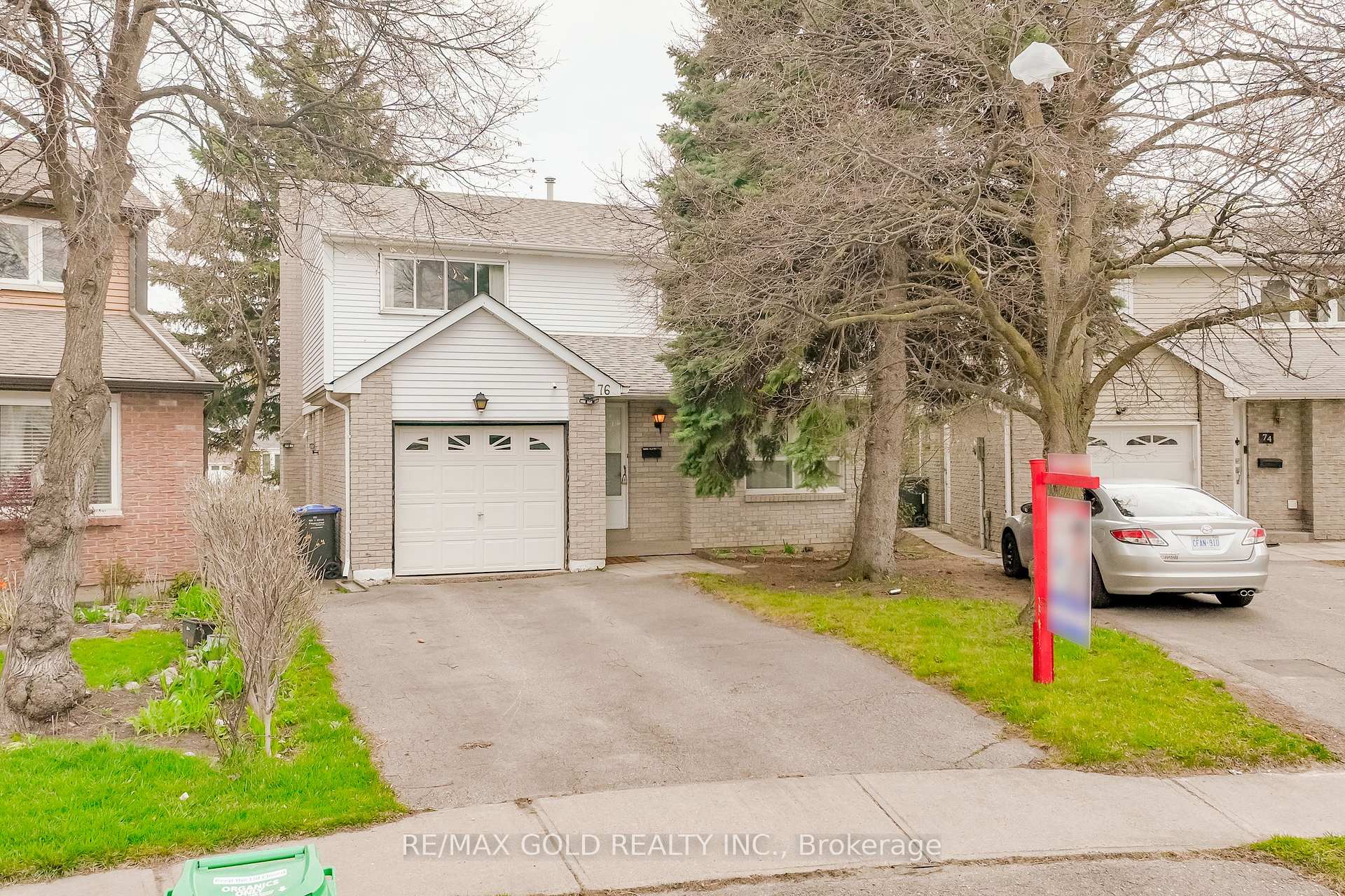 Photo 37 of 76 Mayfair Crescent, Brampton, Central Park — HOMEH