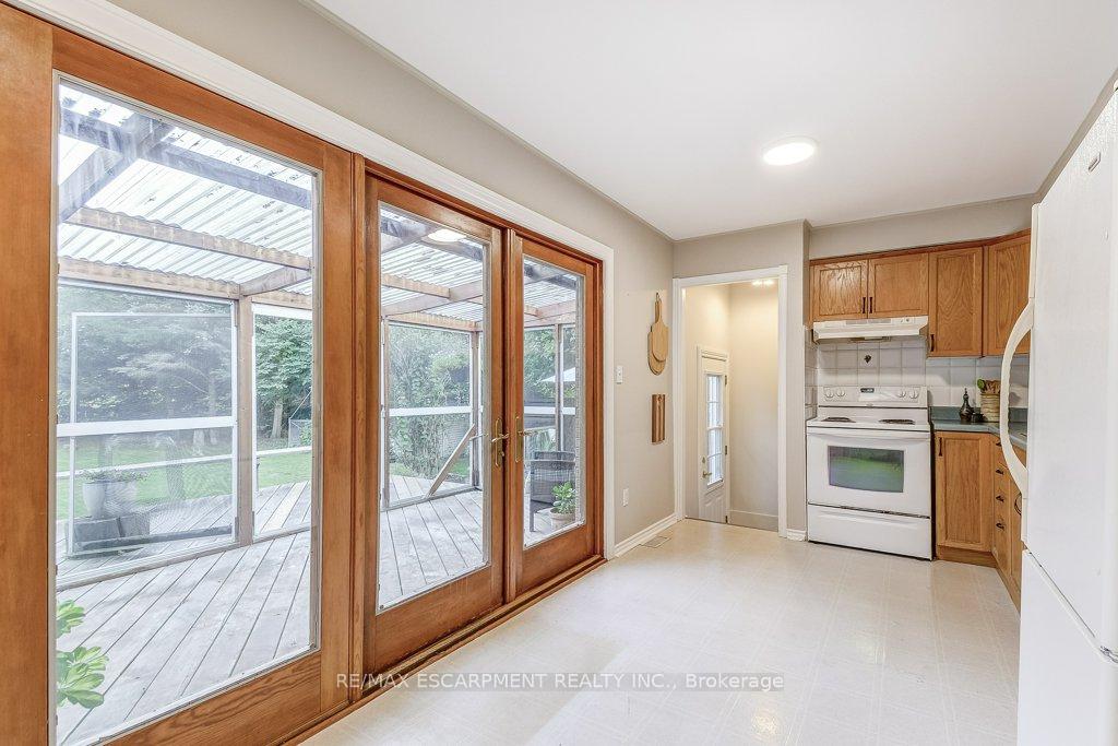 Photo 11 of 420 Concession Rd 8 E, Hamilton, Rural Flamborough — HOMEH