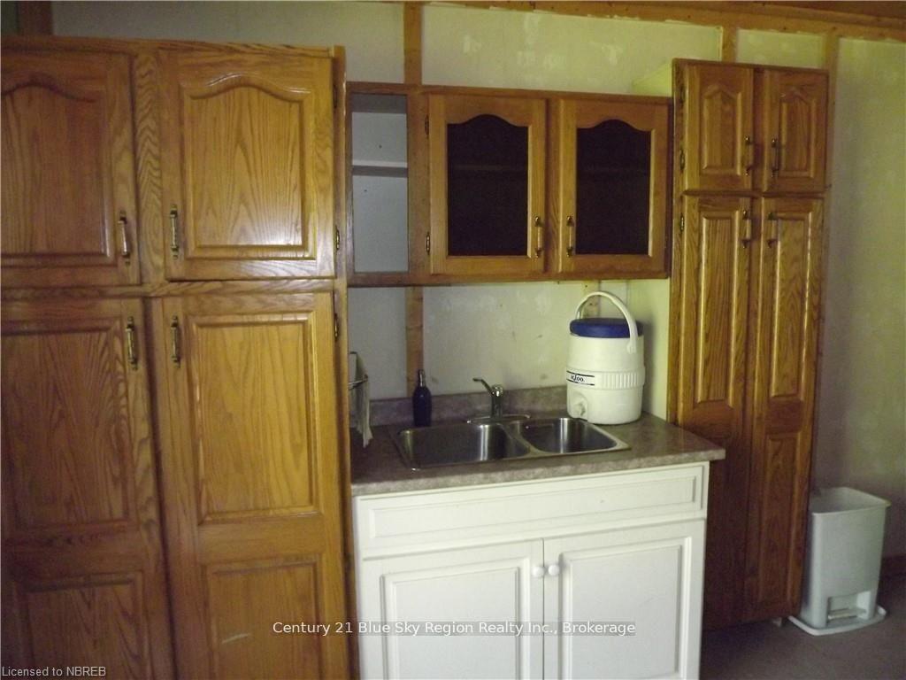 Photo 7 of 350 Raney Road, Strong — HOMEH