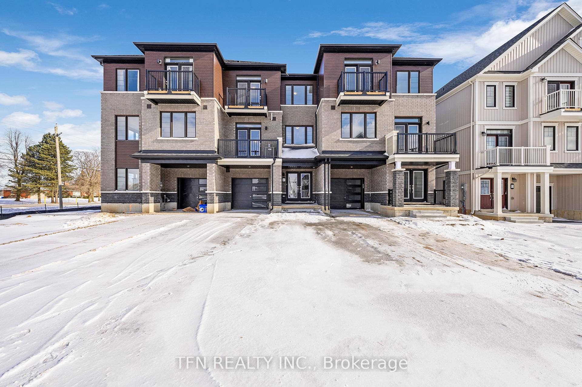 Photo 1 of 47 Norwich Crescent, Haldimand — HOMEH