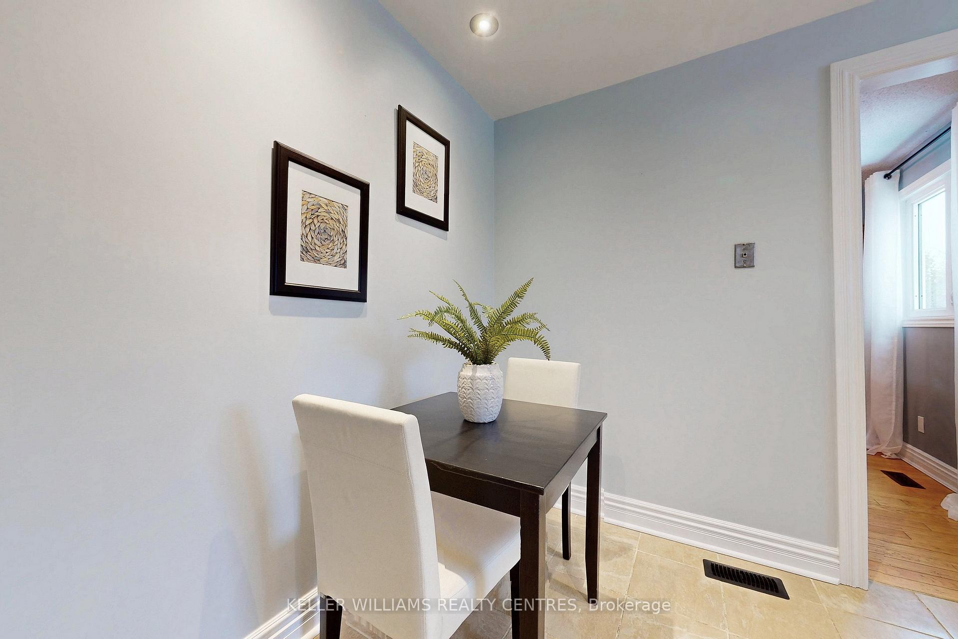 Photo 11 of 345 Hickling Trail, Barrie, Grove East — HOMEH