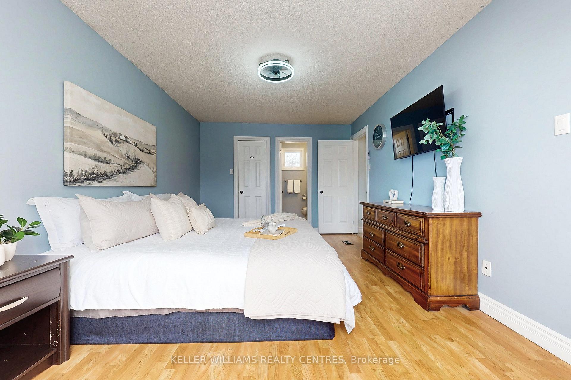 Photo 20 of 345 Hickling Trail, Barrie, Grove East — HOMEH
