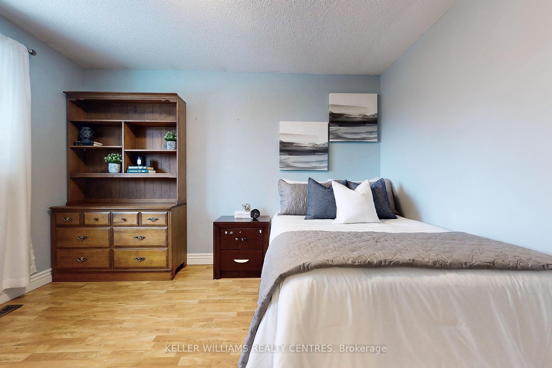 Photo 21 of 345 Hickling Trail, Barrie, Grove East — HOMEH