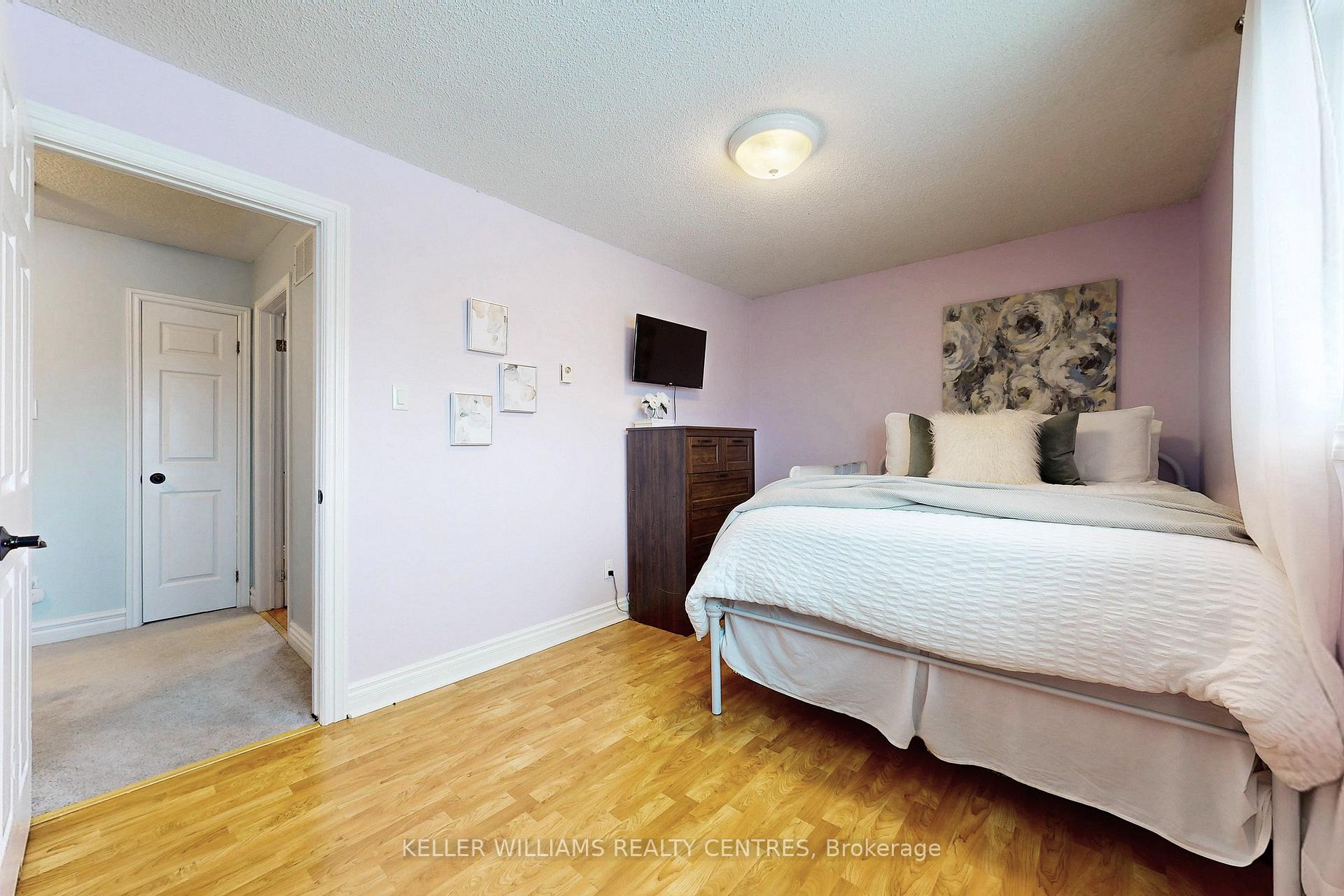 Photo 24 of 345 Hickling Trail, Barrie, Grove East — HOMEH