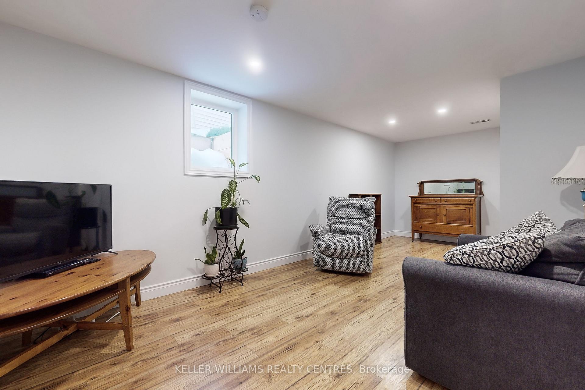 Photo 27 of 345 Hickling Trail, Barrie, Grove East — HOMEH