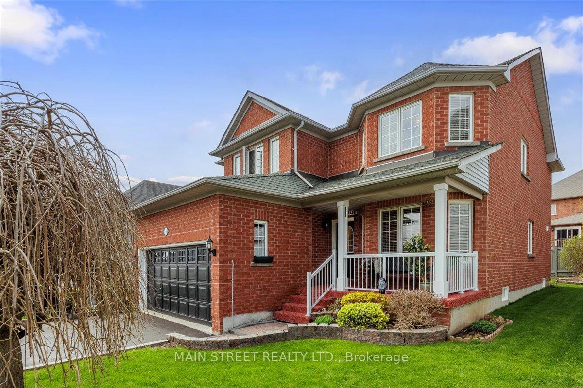 Photo 3 of 9 Silverstone Crescent, Georgina, Keswick South — HOMEH