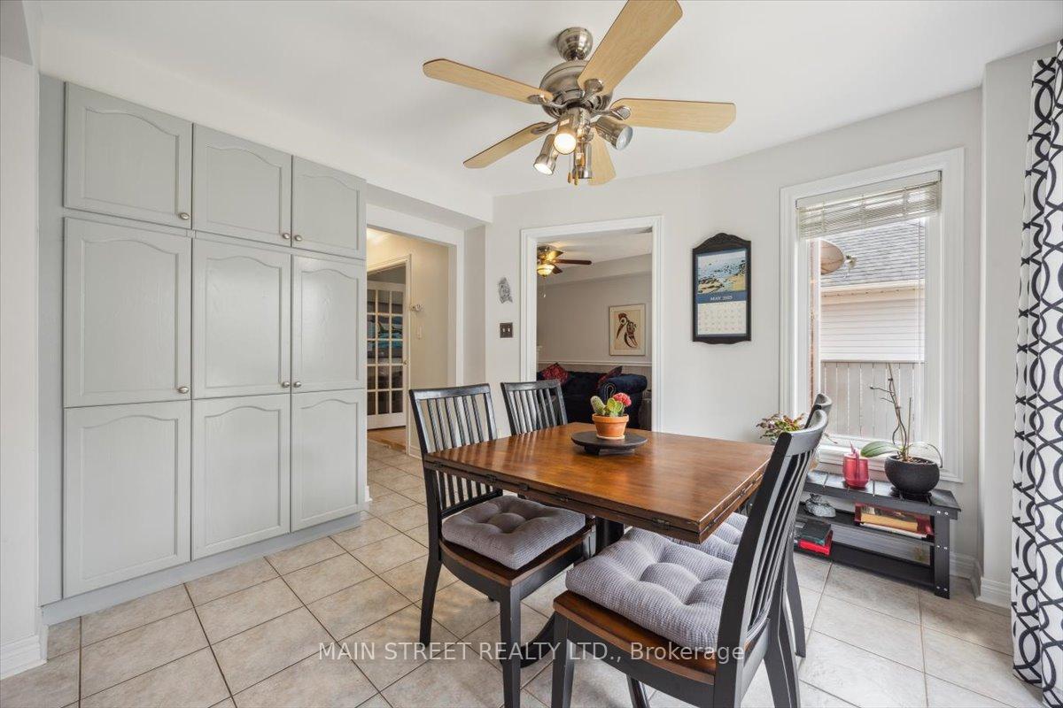 Photo 6 of 9 Silverstone Crescent, Georgina, Keswick South — HOMEH