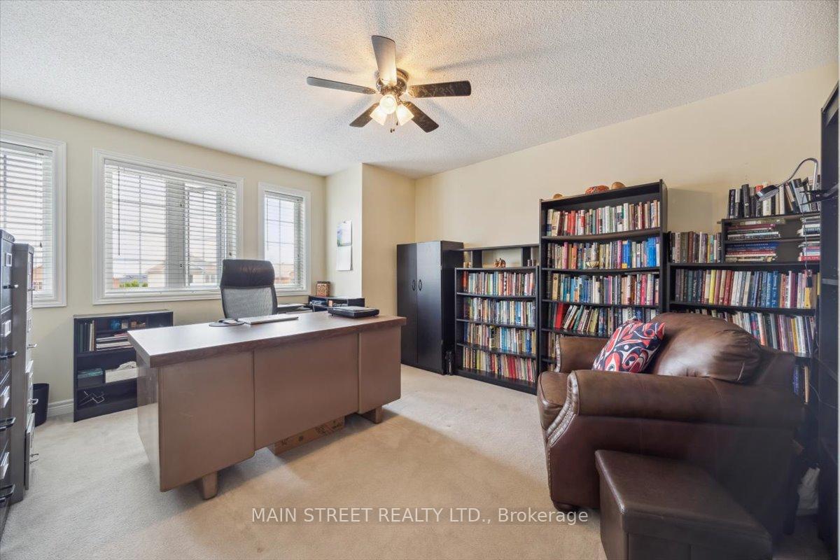 Photo 16 of 9 Silverstone Crescent, Georgina, Keswick South — HOMEH