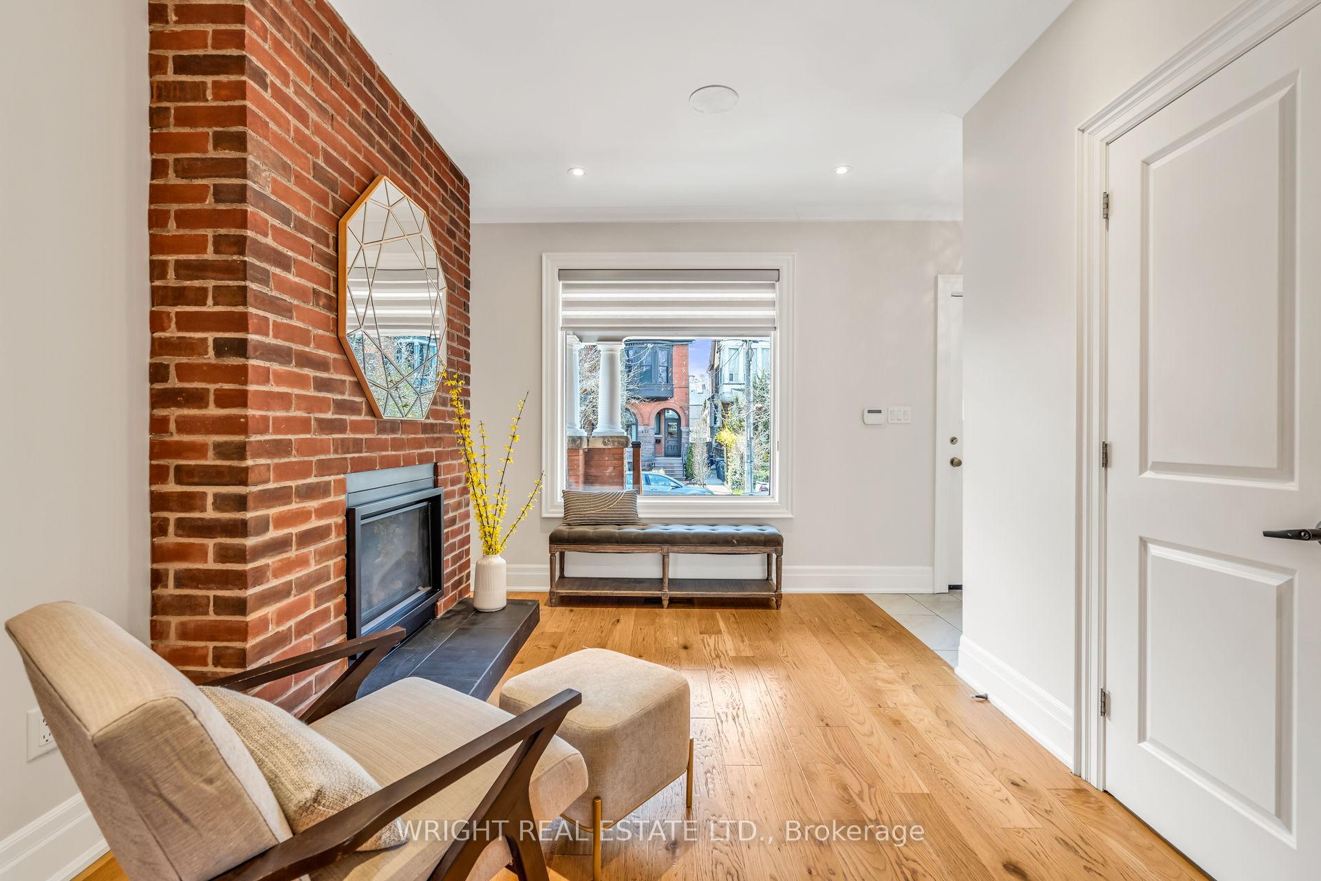 Photo 3 of 665 Euclid Avenue, Toronto, Palmerston-Little Italy — HOMEH